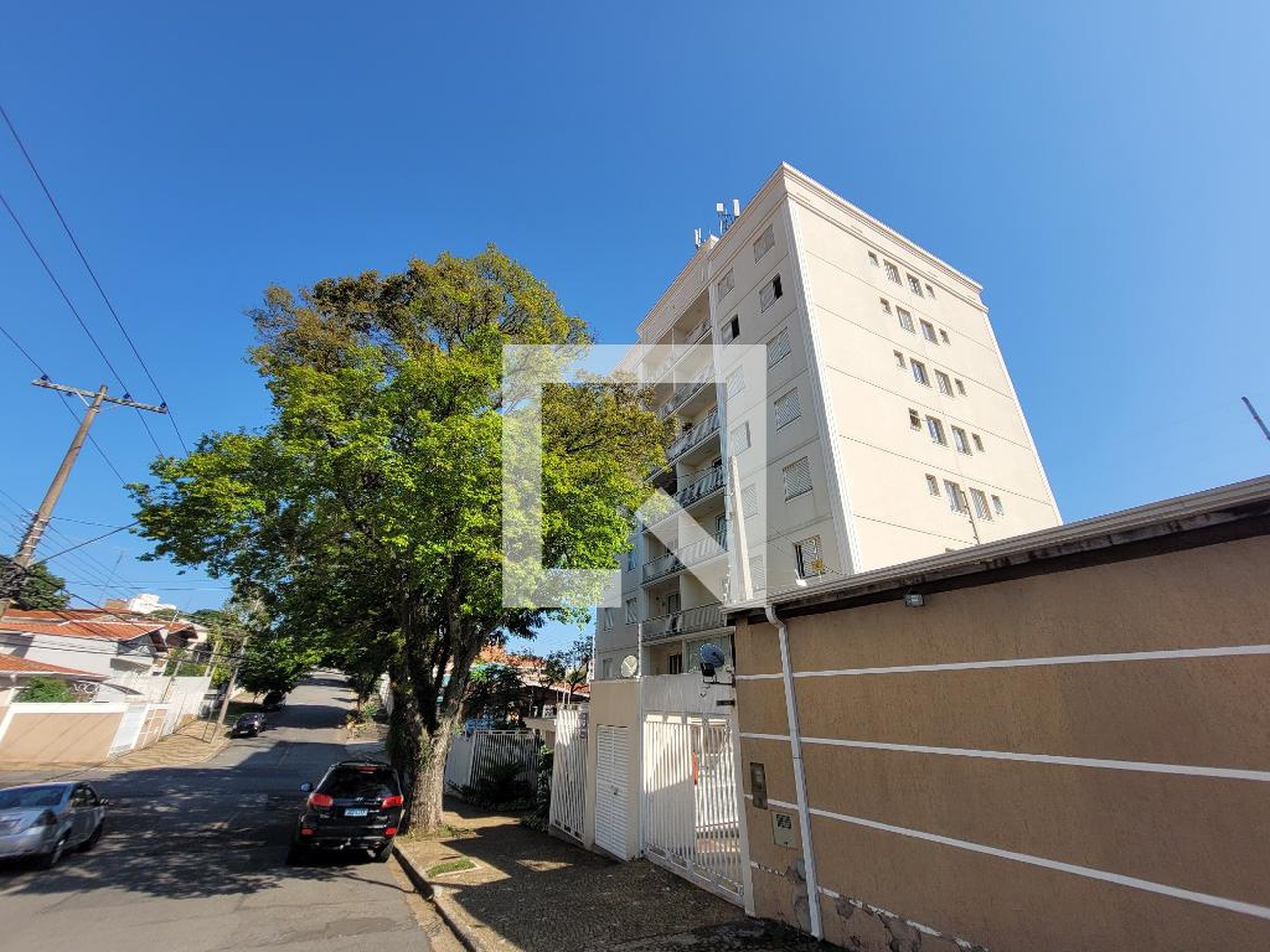 Fachada Condomínio em Rua Dom Lino Deodato Rodrigues de Carvalho, 395