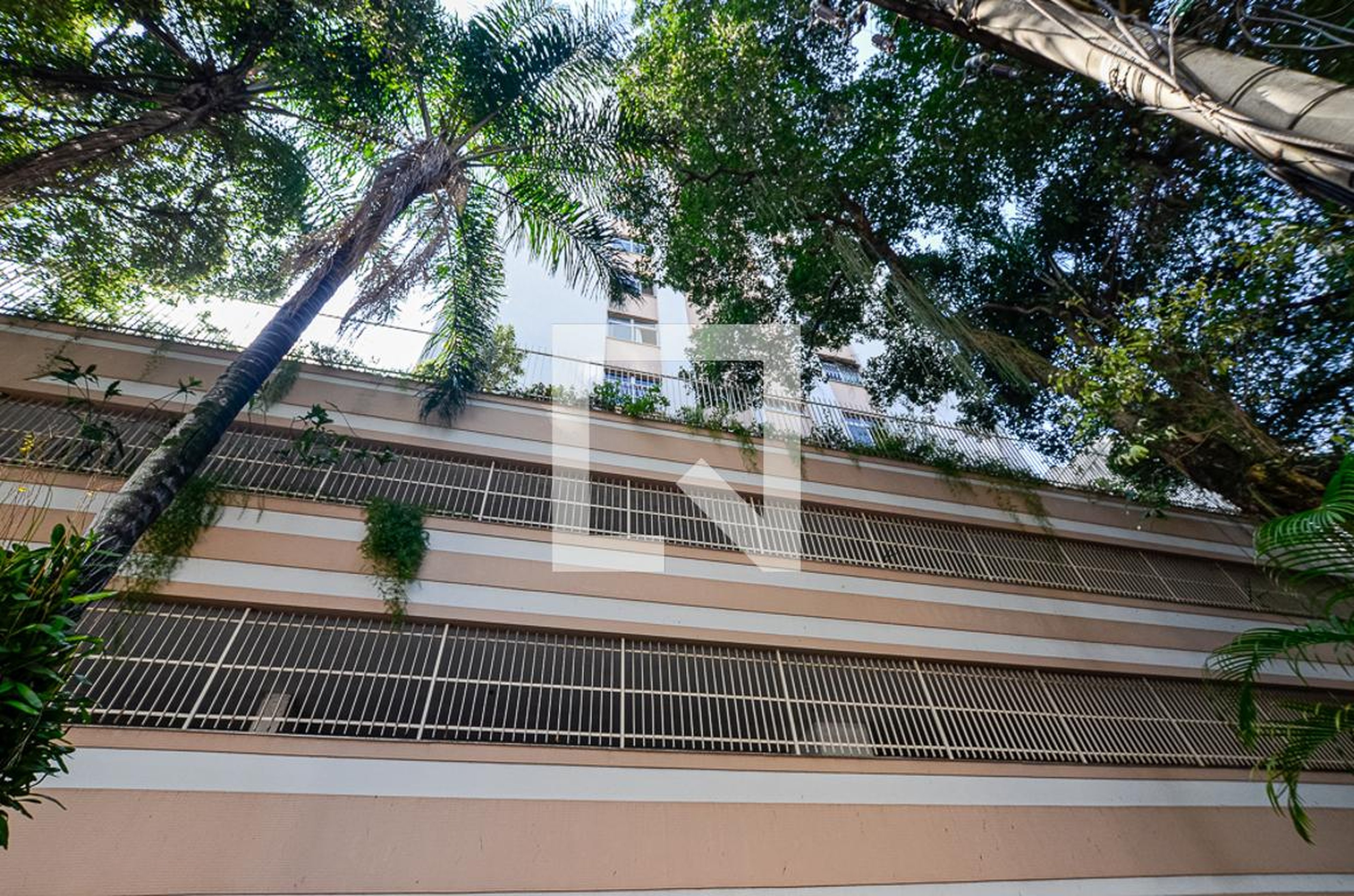 Fachada Condomínio Ed. Manoel Luis Vieira