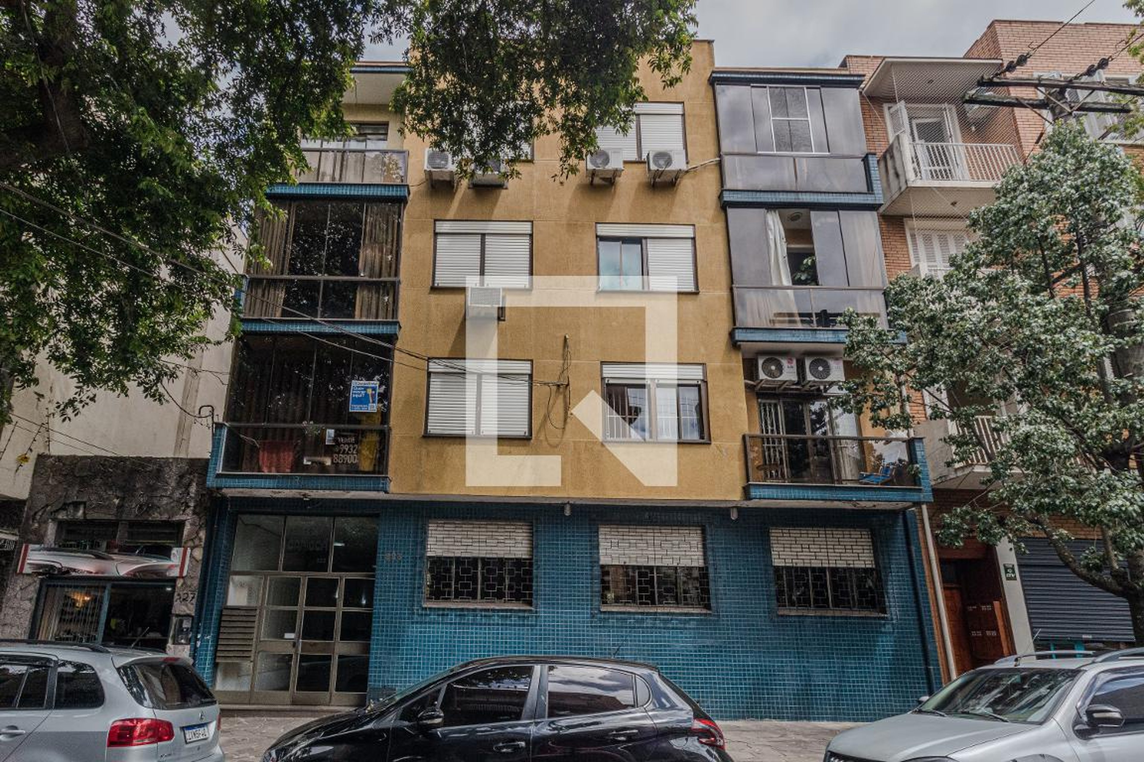 Fachada do Prédio Condomínio em Rua Jacinto Gomes, 223