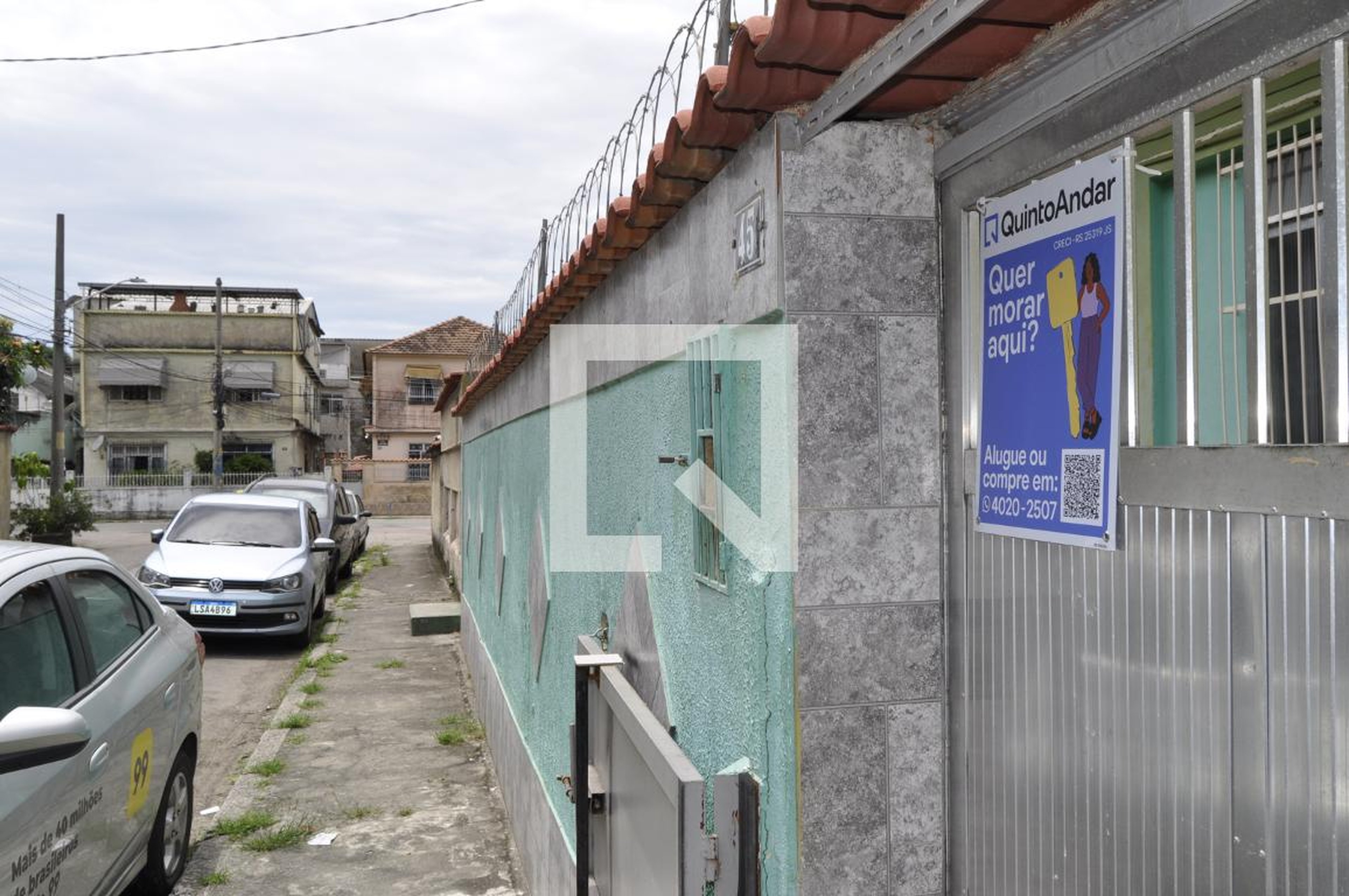 Fachada Condomínio em Rua Amacena, 45