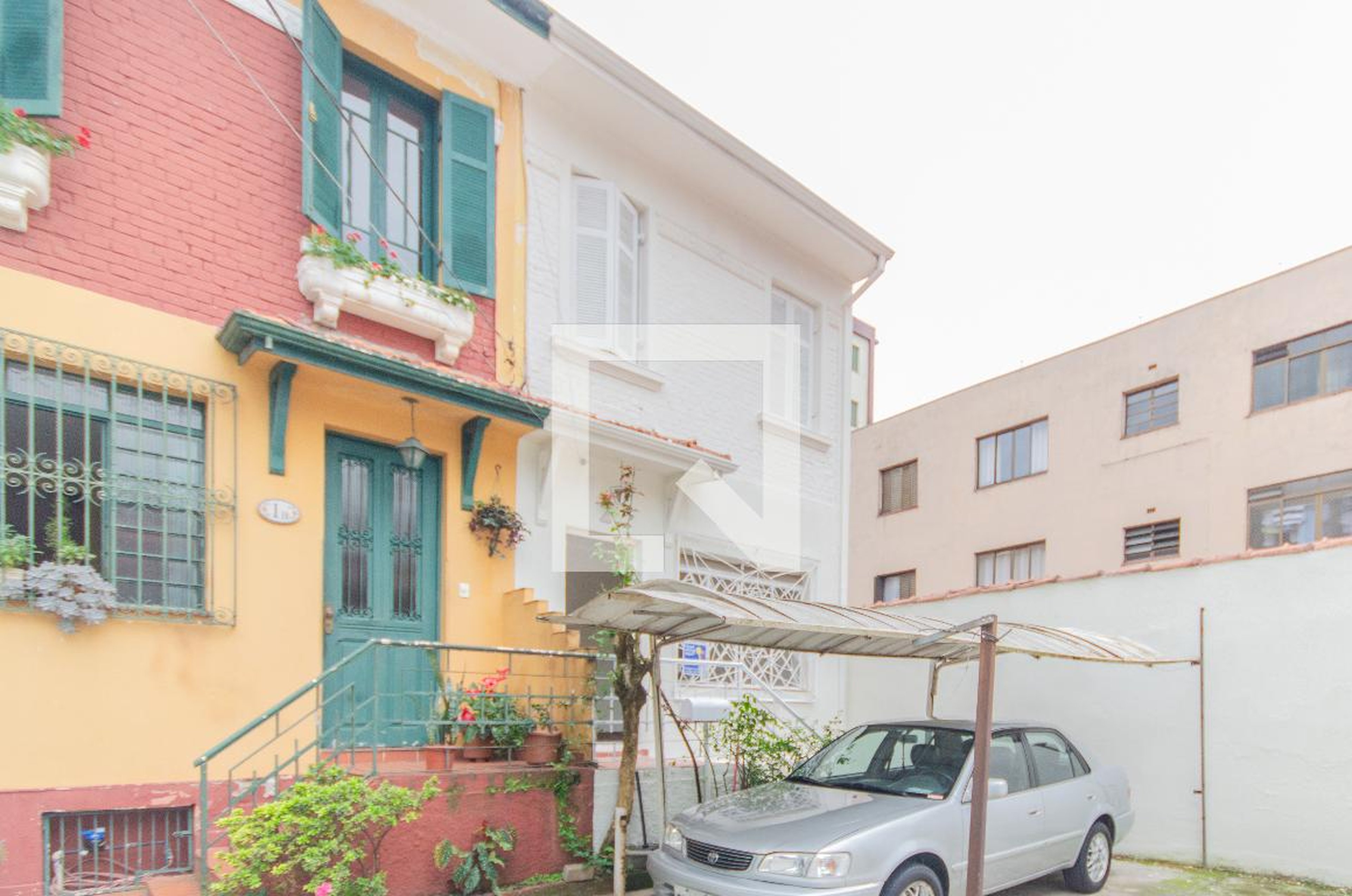 Fachada Condomínio em Rua Machado de Assis, 217