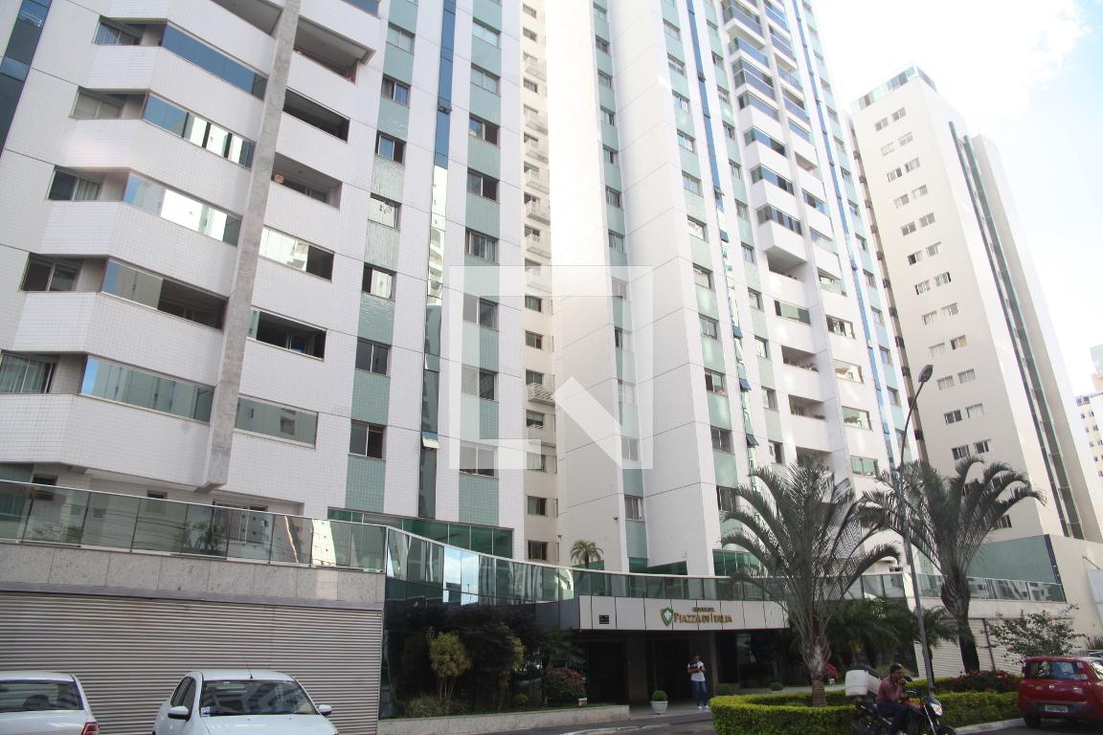 Fachada Edifício Piazza di Itália