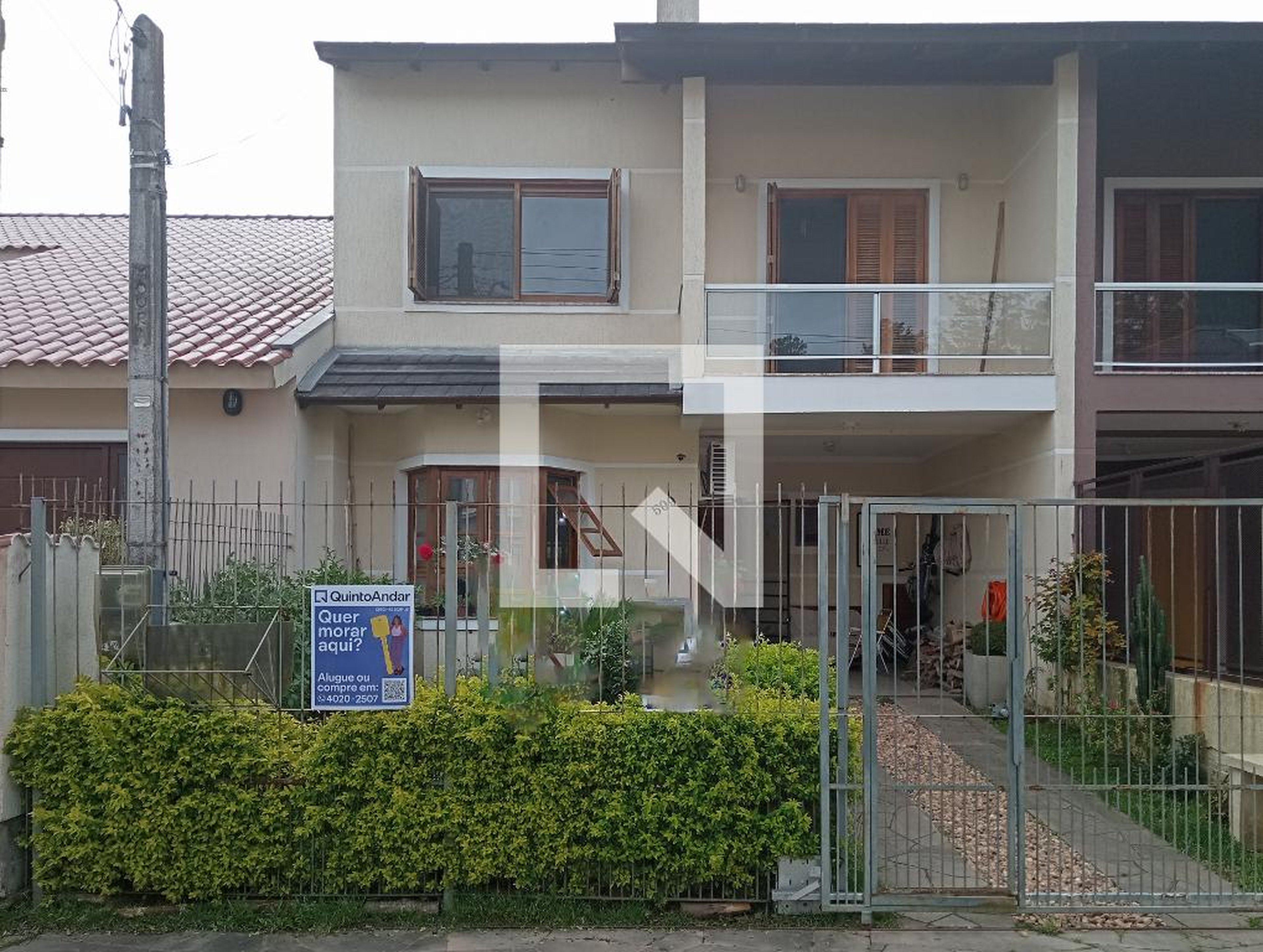 Fachada Condomínio em Rua Pau Brasil, 509