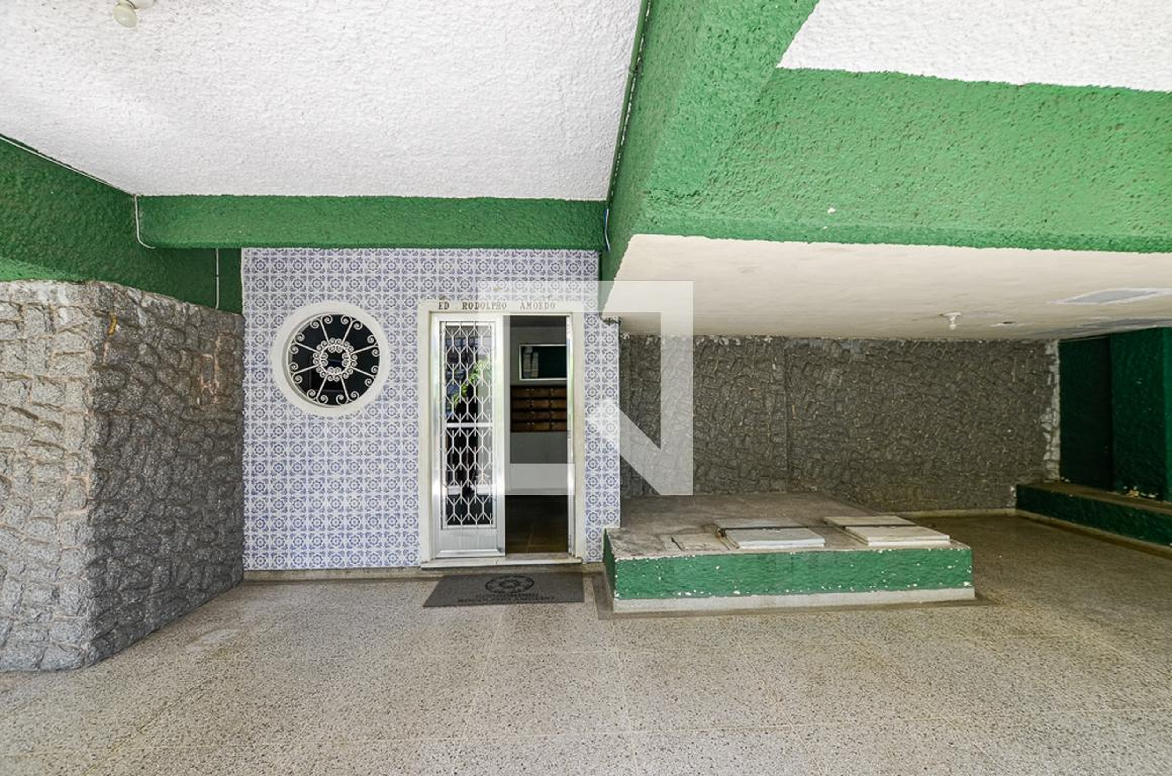 Entrada - Rodolfo Amoedo