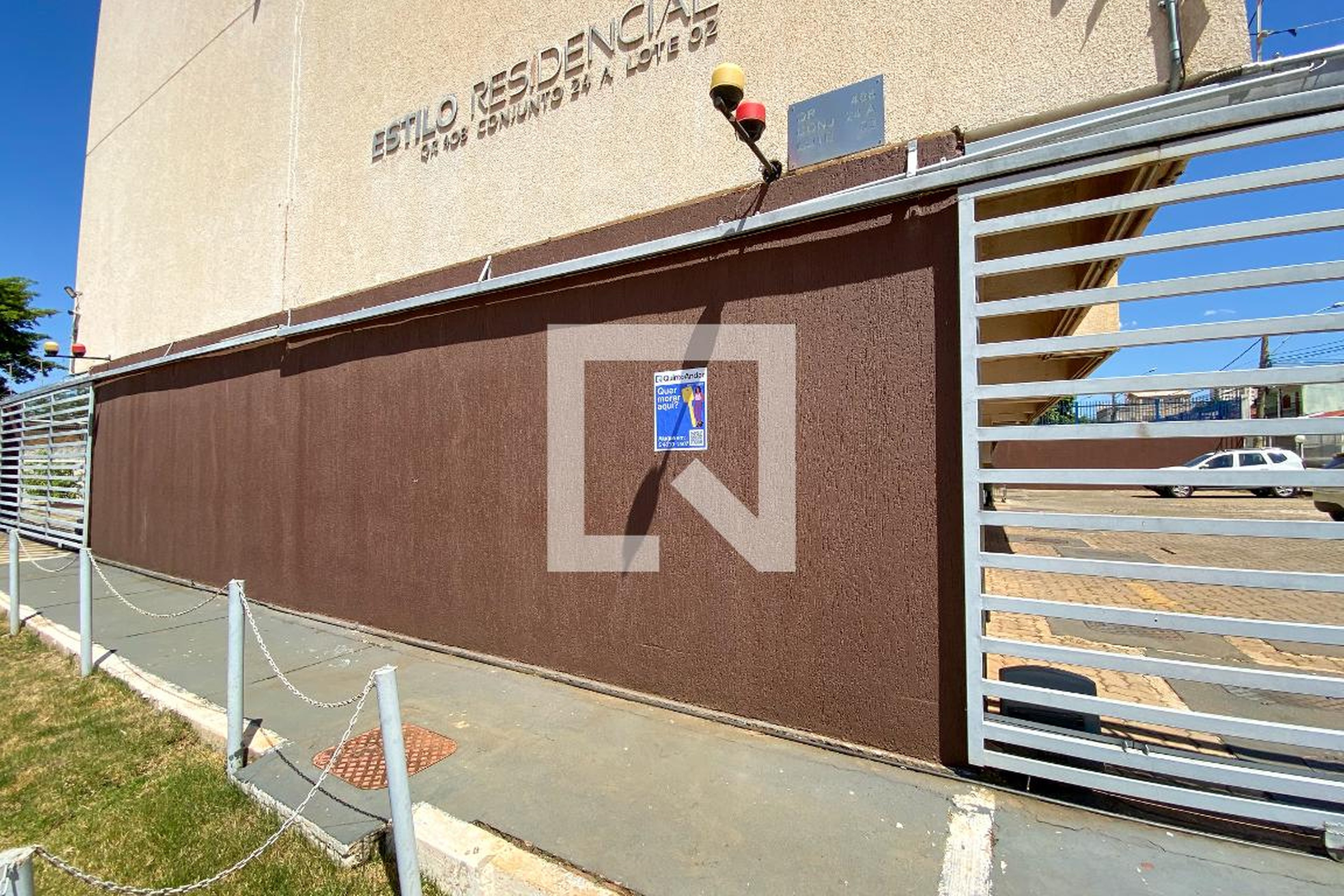 Fachada Condomínio em Qr, Lote 2