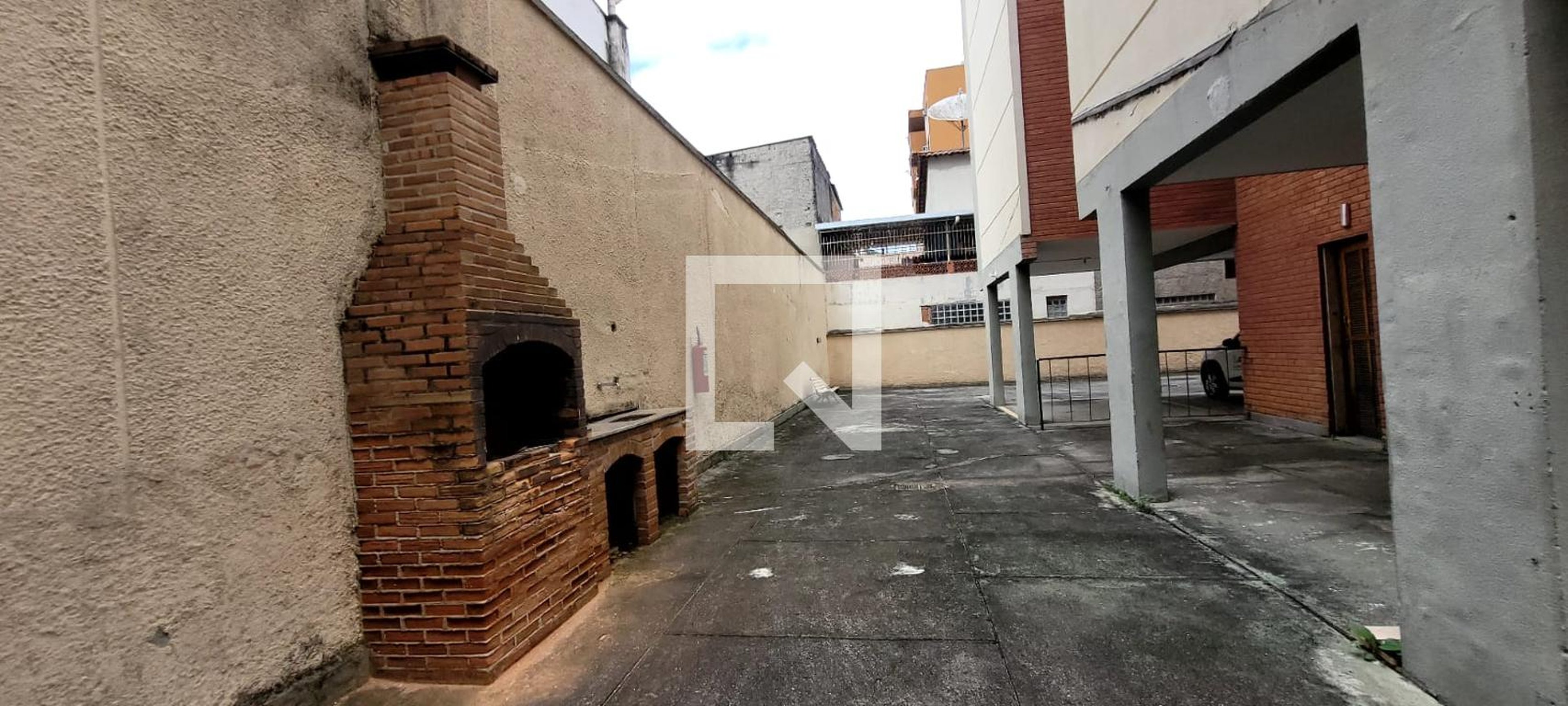 Churrasqueira - Oportunidade- Rua Pinto Teles - 2 Quartos A/C- Financiamento