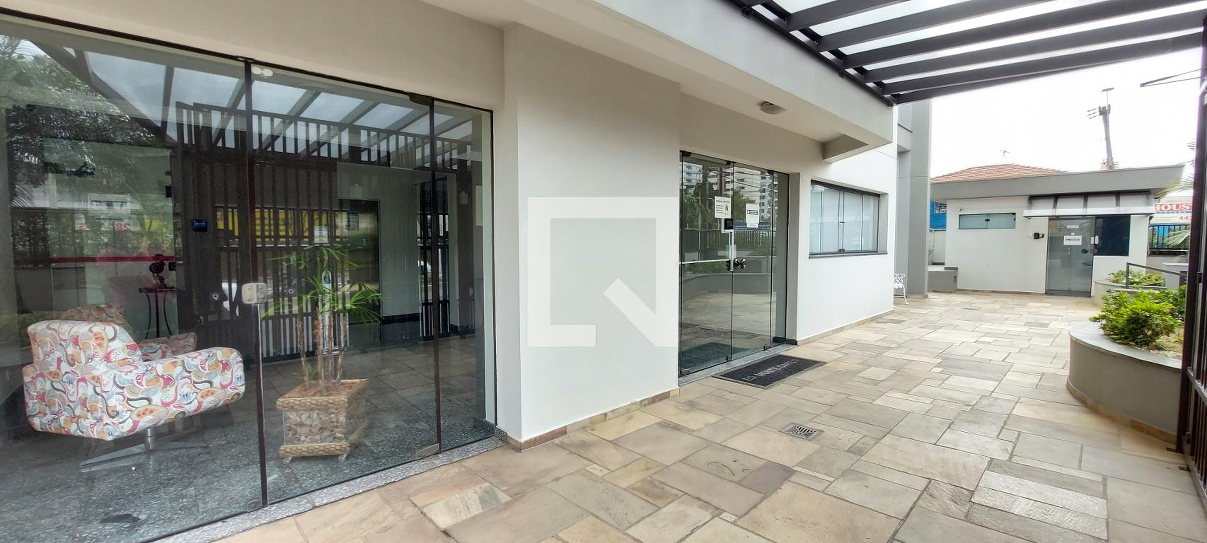 Fachada do Prédio Edifício Monte Carlo