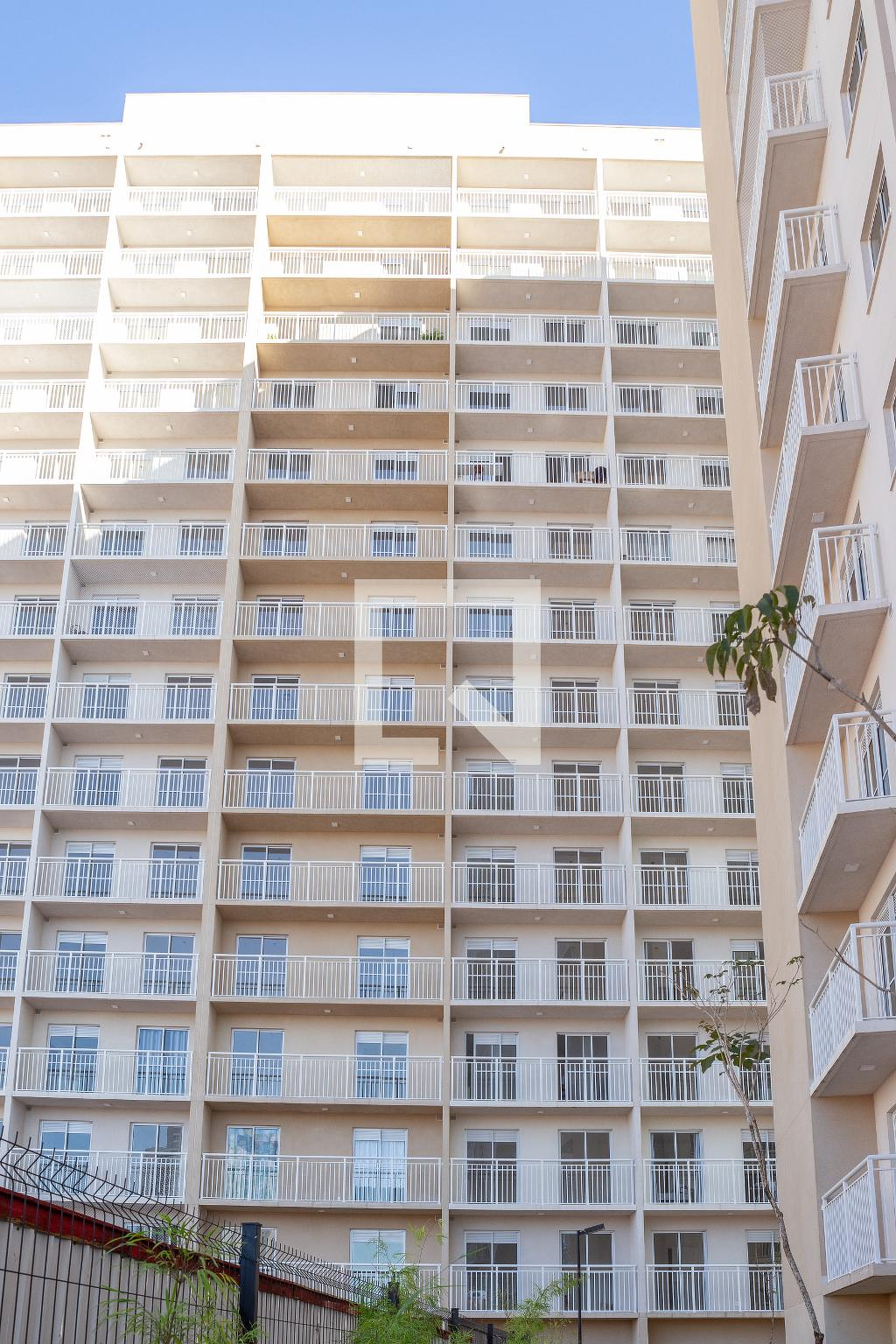 Fachada Condomínio em Avenida Rudge, 495