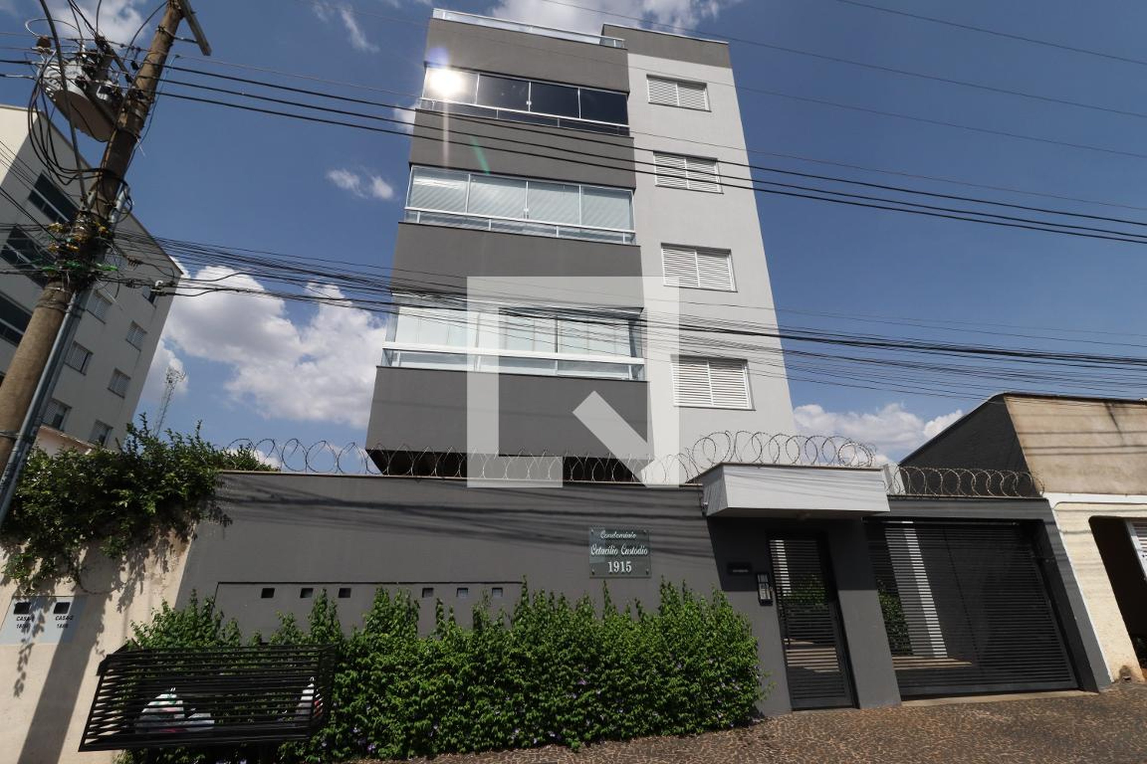 Fachada do Prédio Condomínio Otacilio Custodio