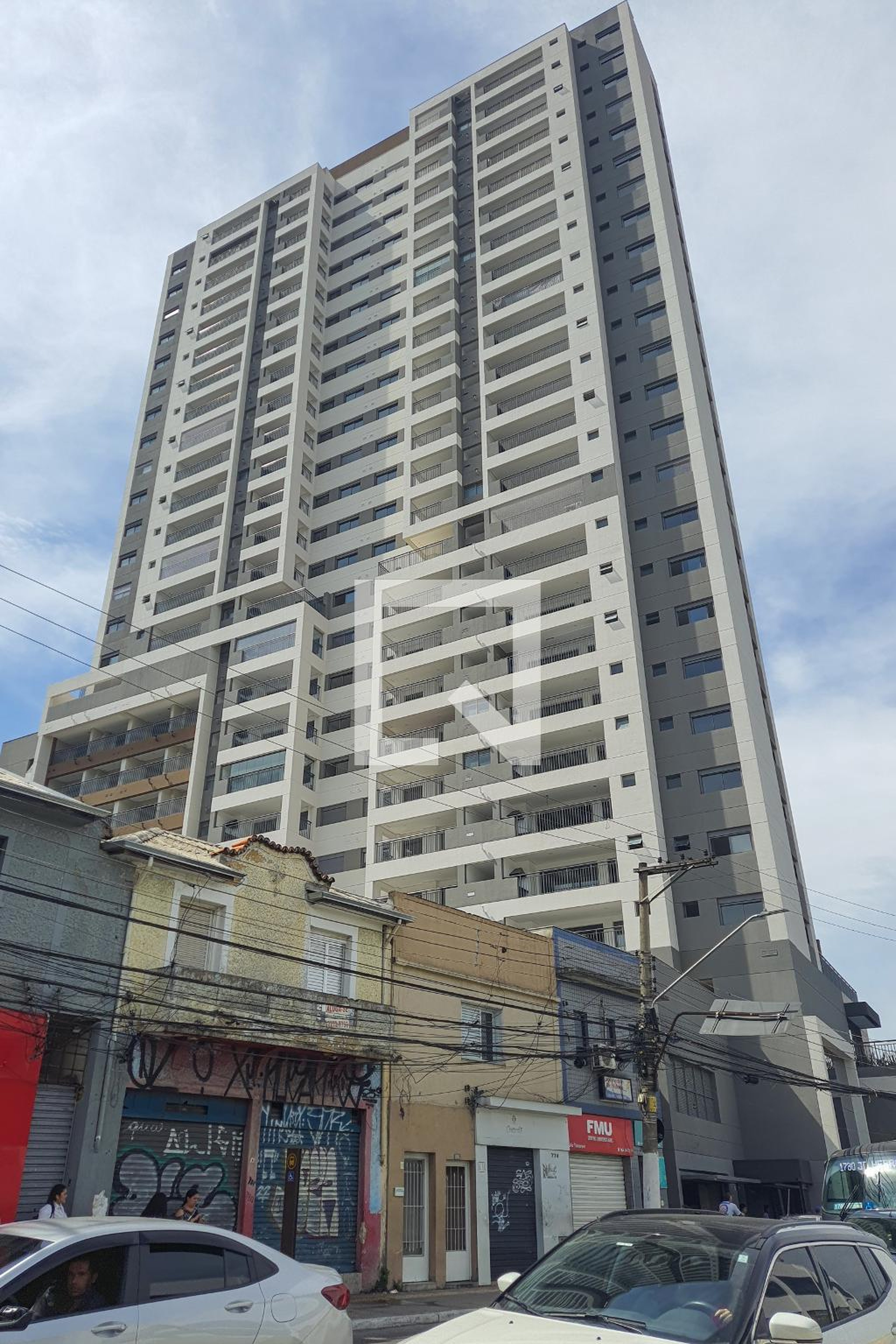 Fachada Condomínio em Rua José de Albuquerque, 78