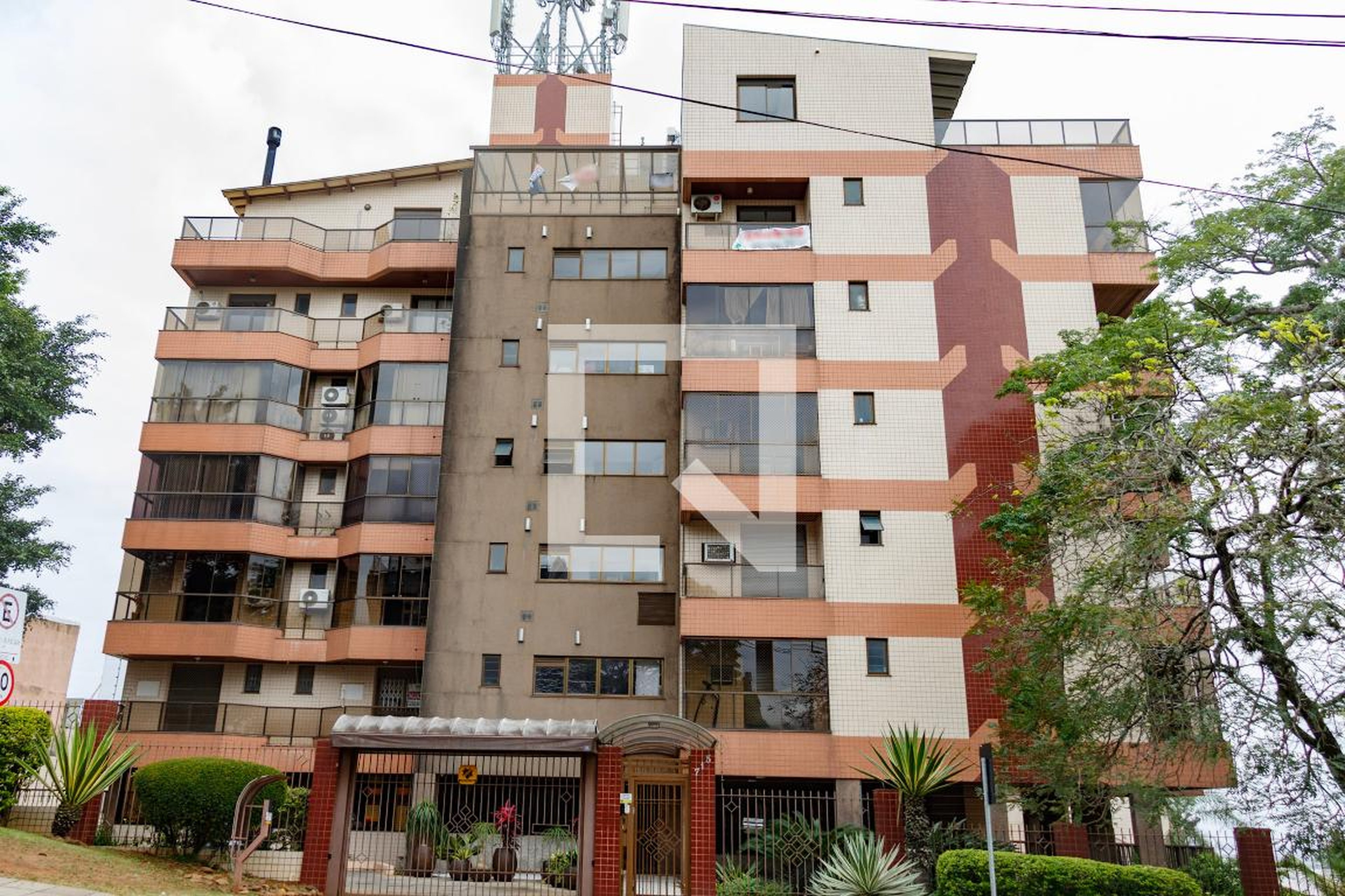 Fachada do Prédio Condomínio Império do Sol