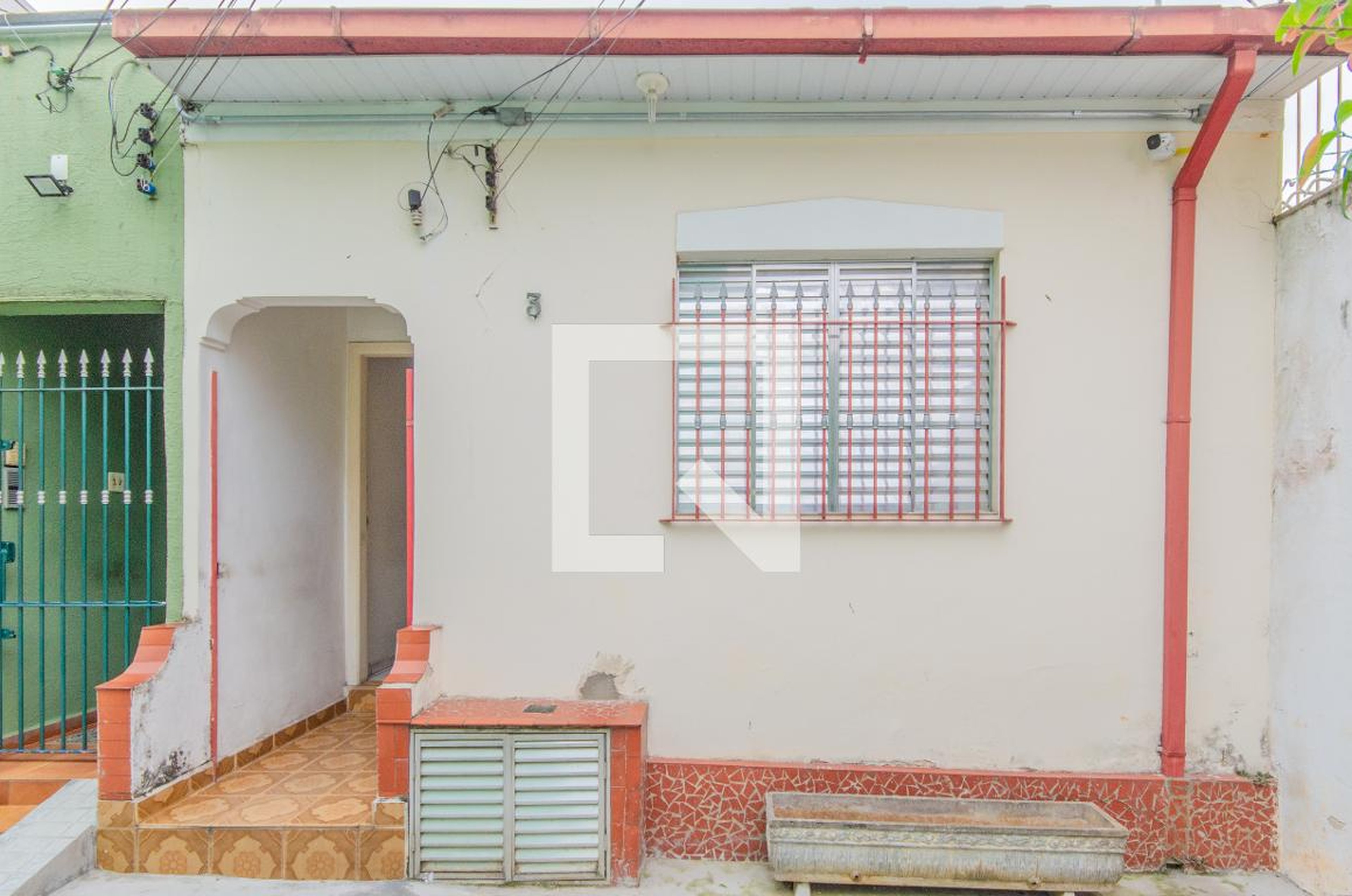 Fachada Condomínio em Rua Gaspar Fernandes, 330