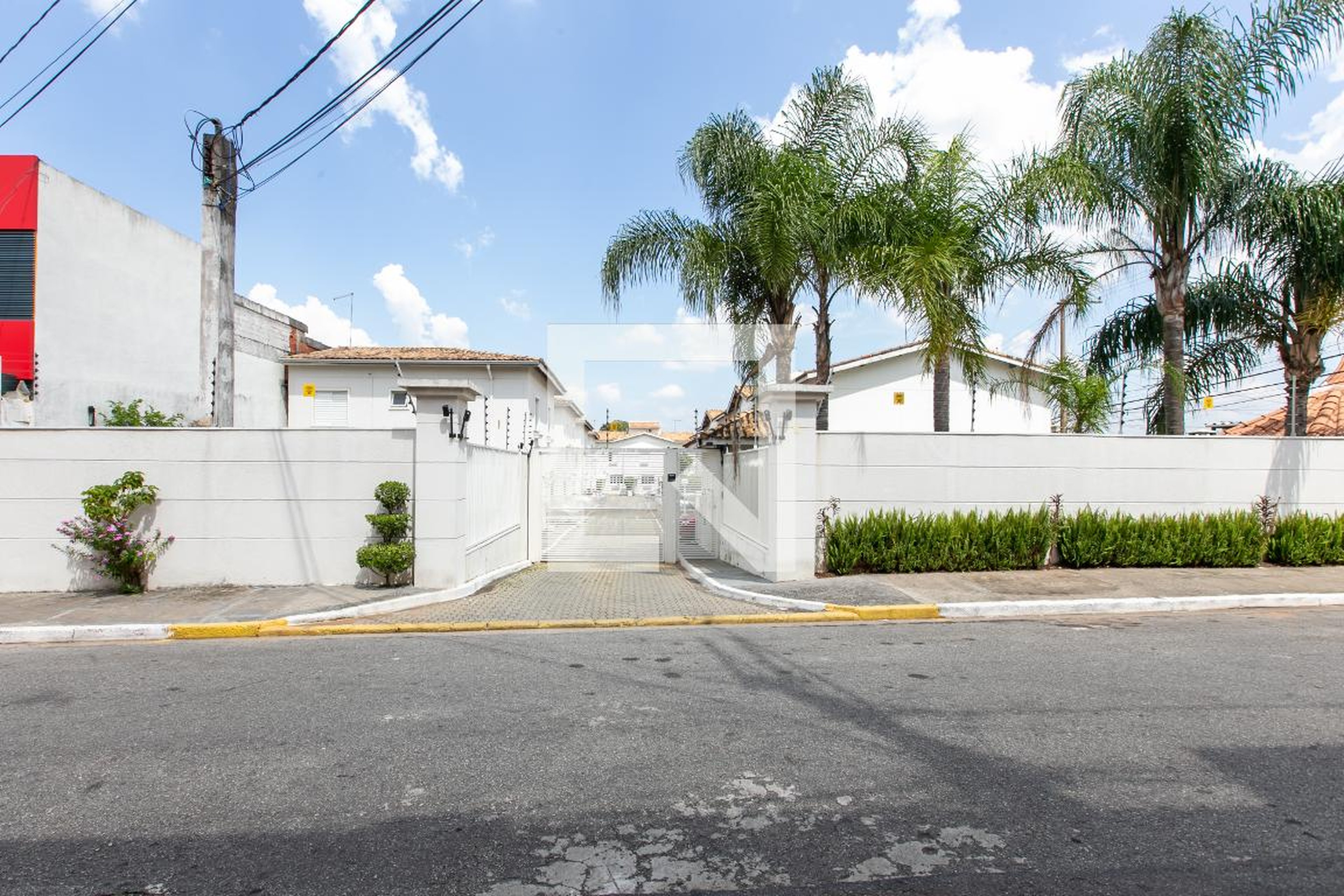 Fachada do Condomínio Condomínio em Rua João Martins, 416