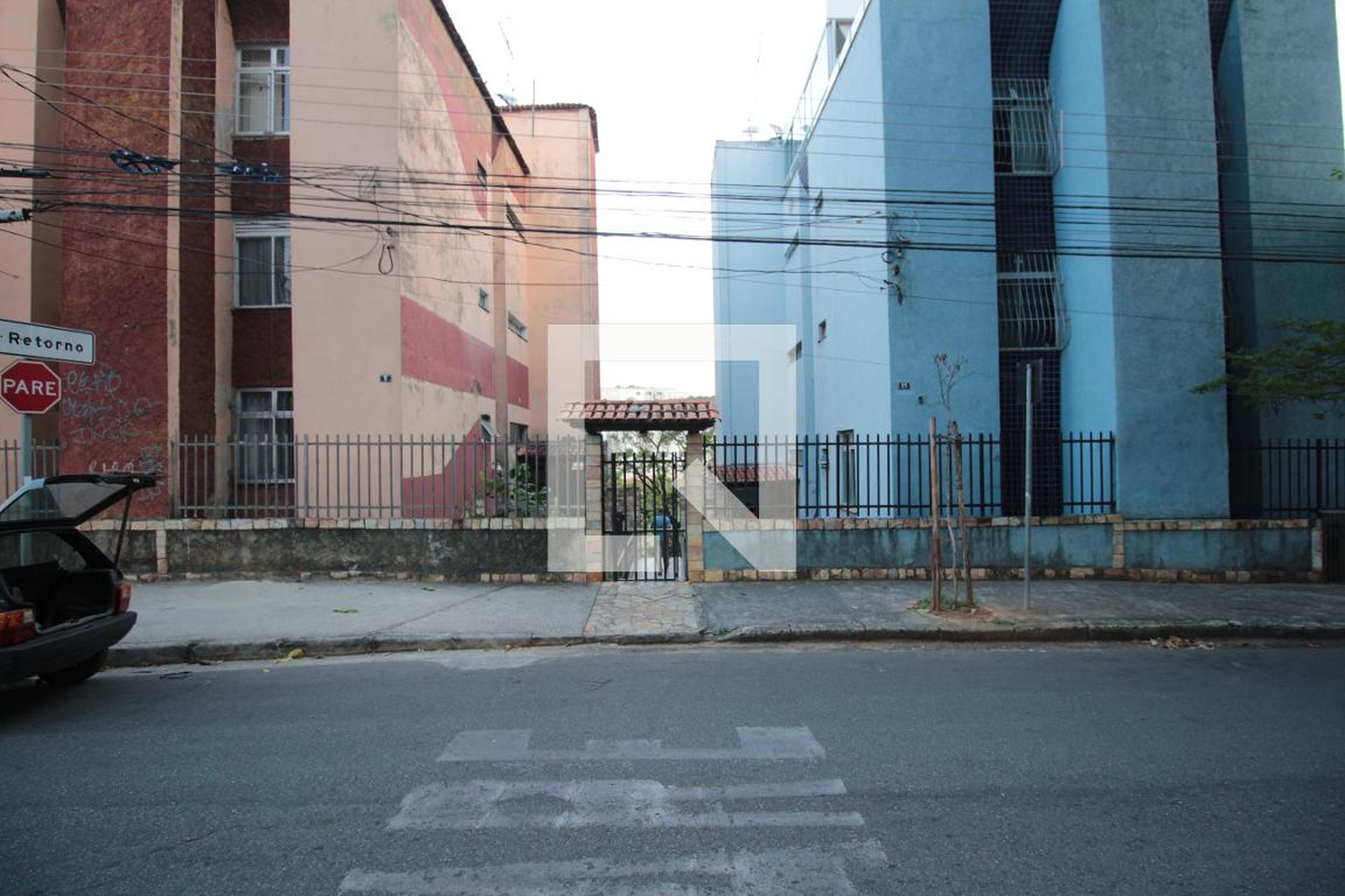 Fachada Condomínio em Rua dos Comanches, 25