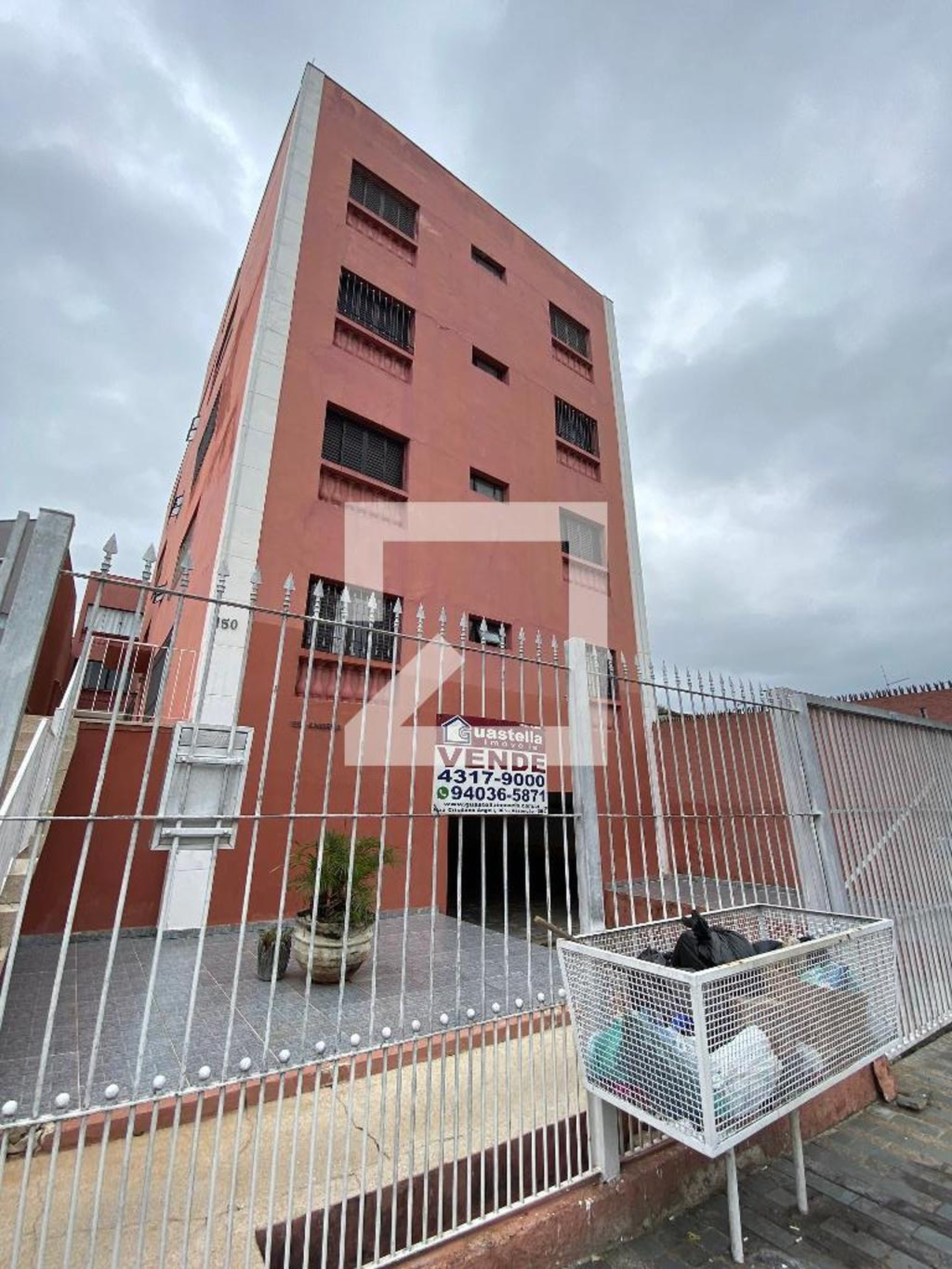 Fachada Condomínio em Rua Peru, 150