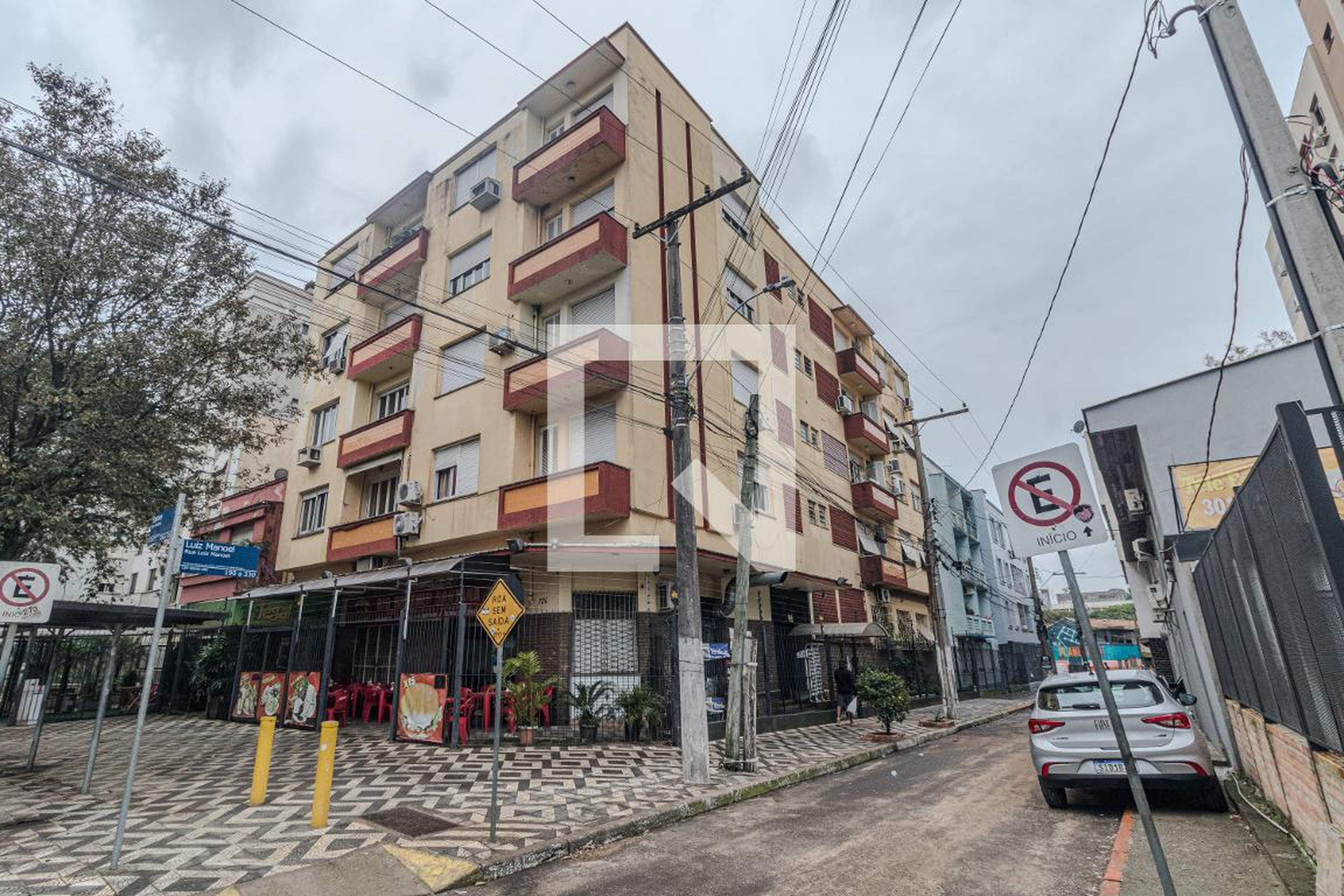 Fachada do Prédio Condomínio Sparta