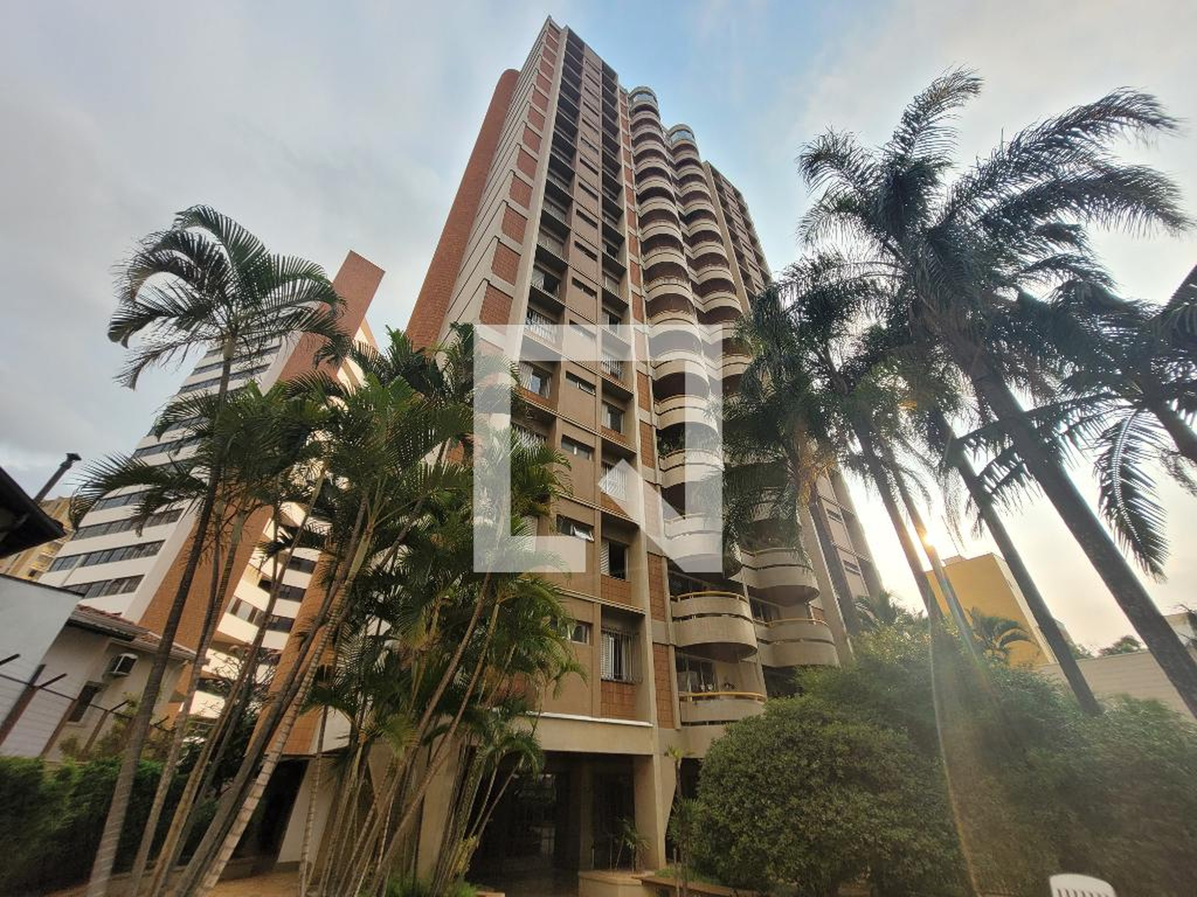 Fachada Condomínio Itamambuca