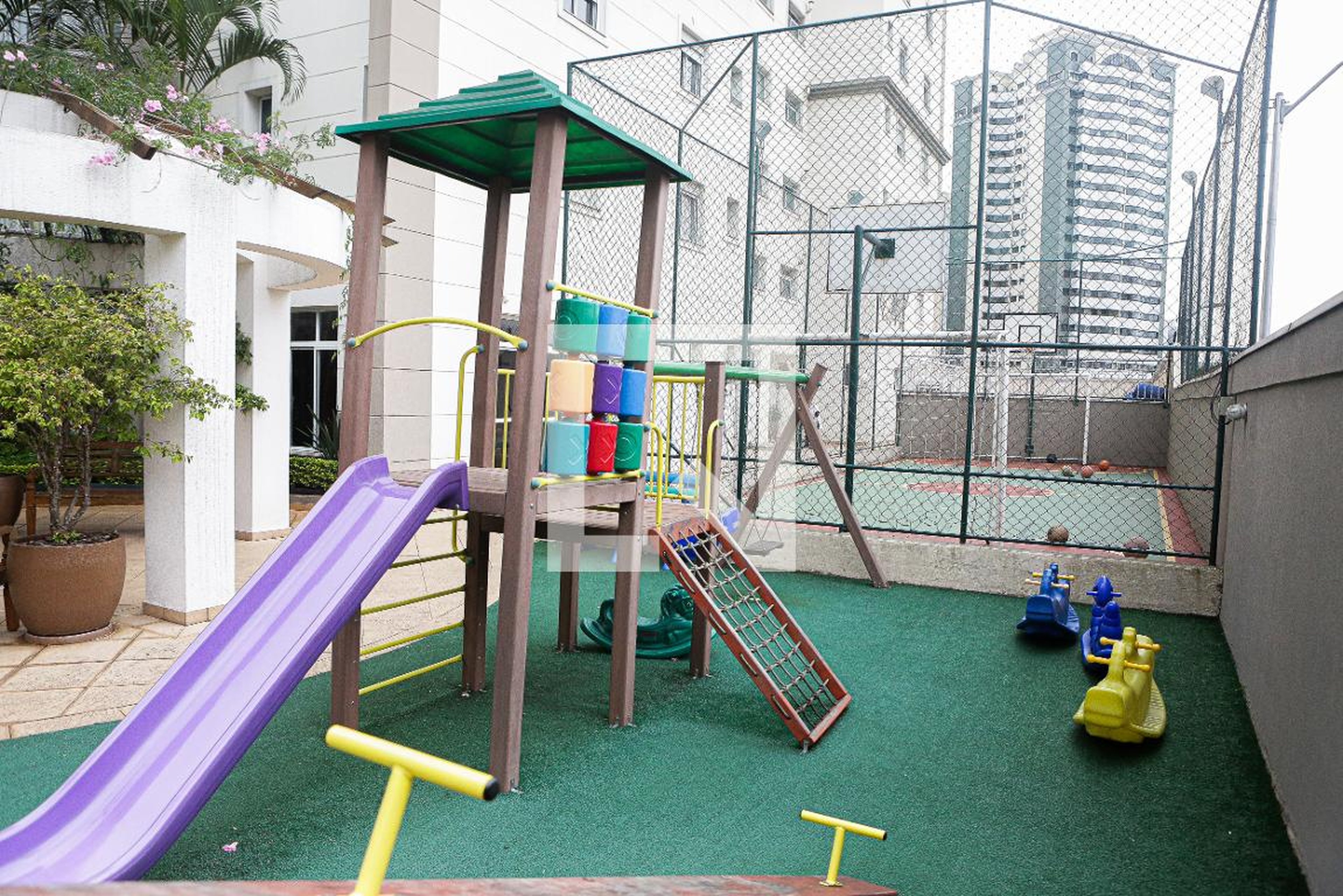 Playground - Maison Amaro