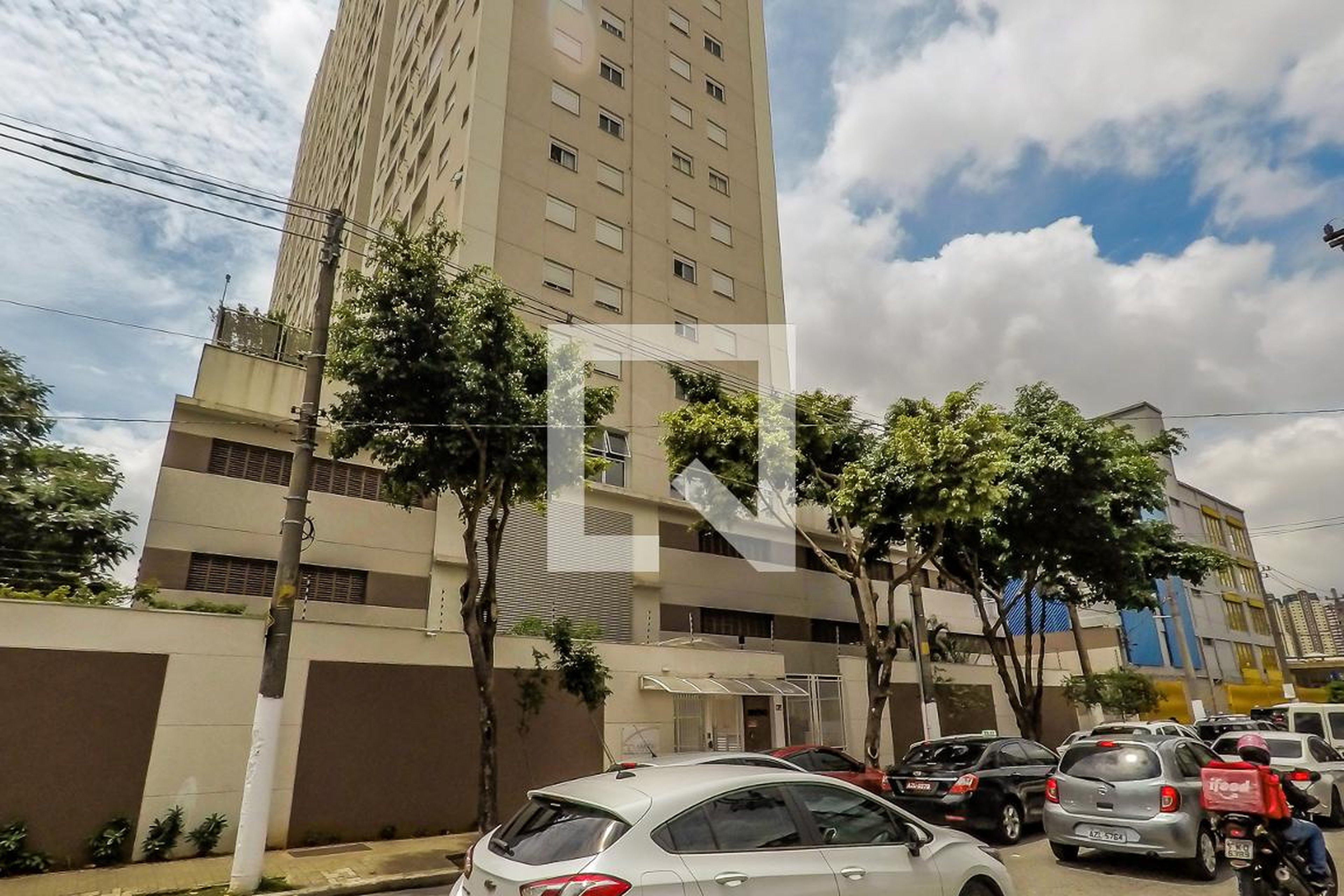 Fachada do Prédio Condomínio em Rua Padre José Garzotti, 301