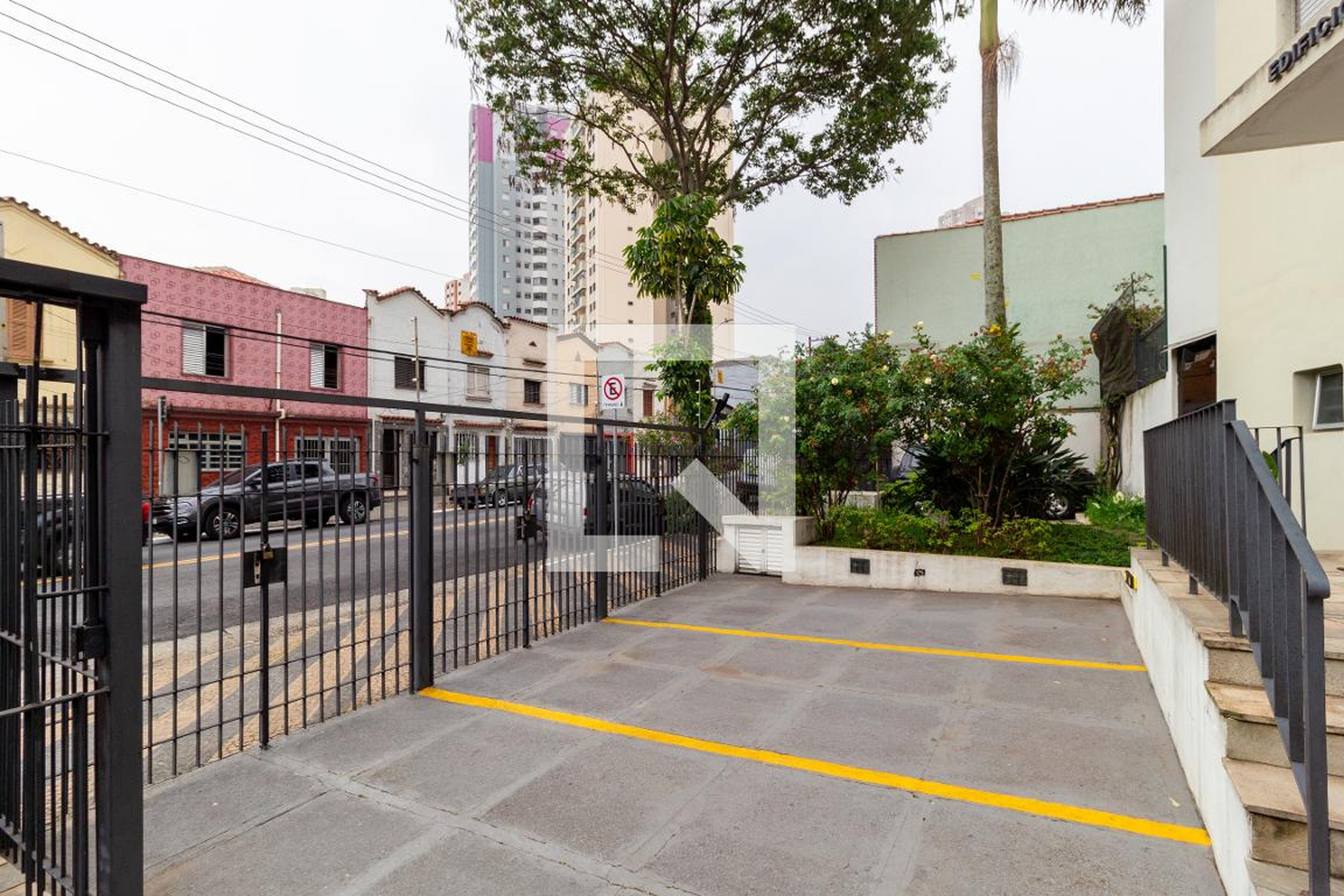 Estacionamento - Edificio Franco