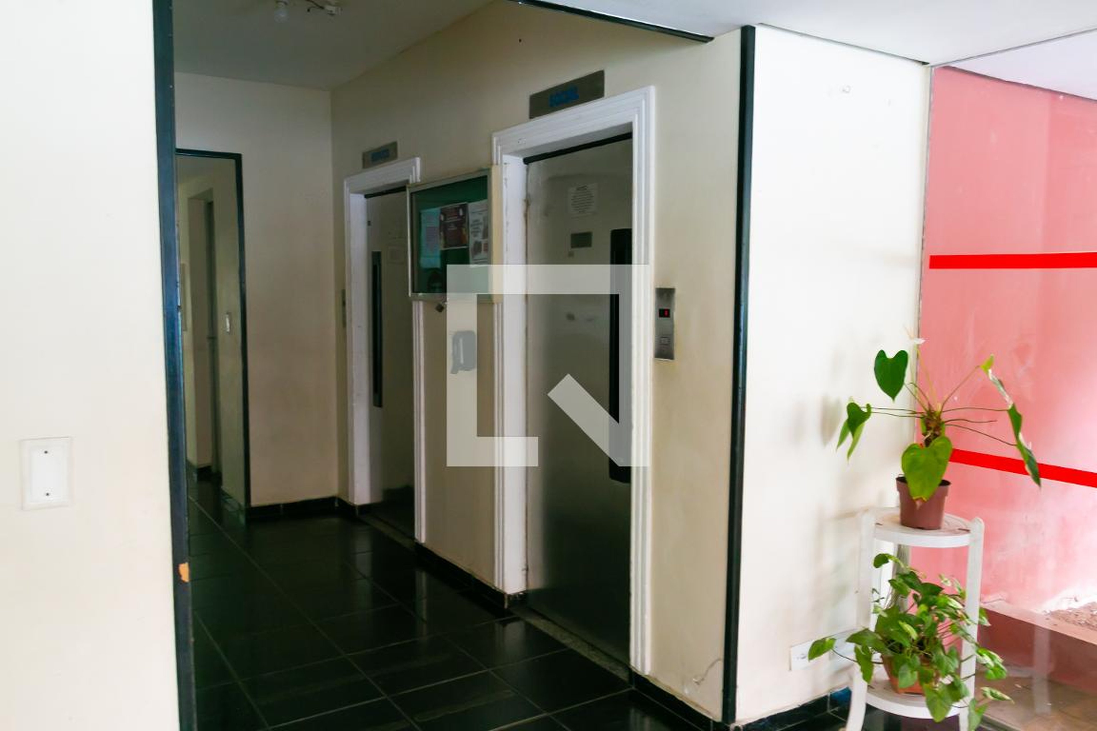 Hall - Parque das Flores