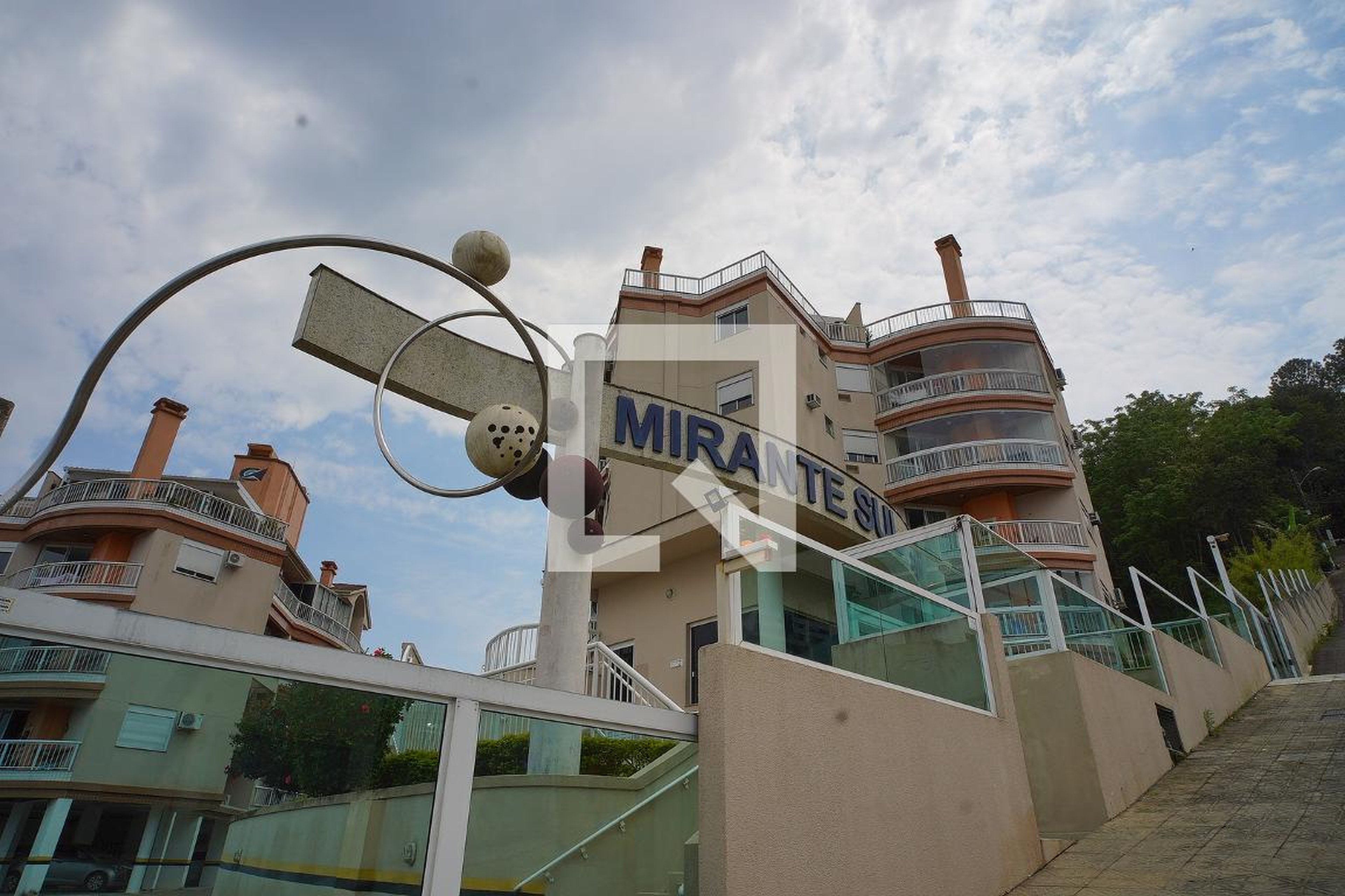 Fachada do Prédio Condomínio Mirante Sul