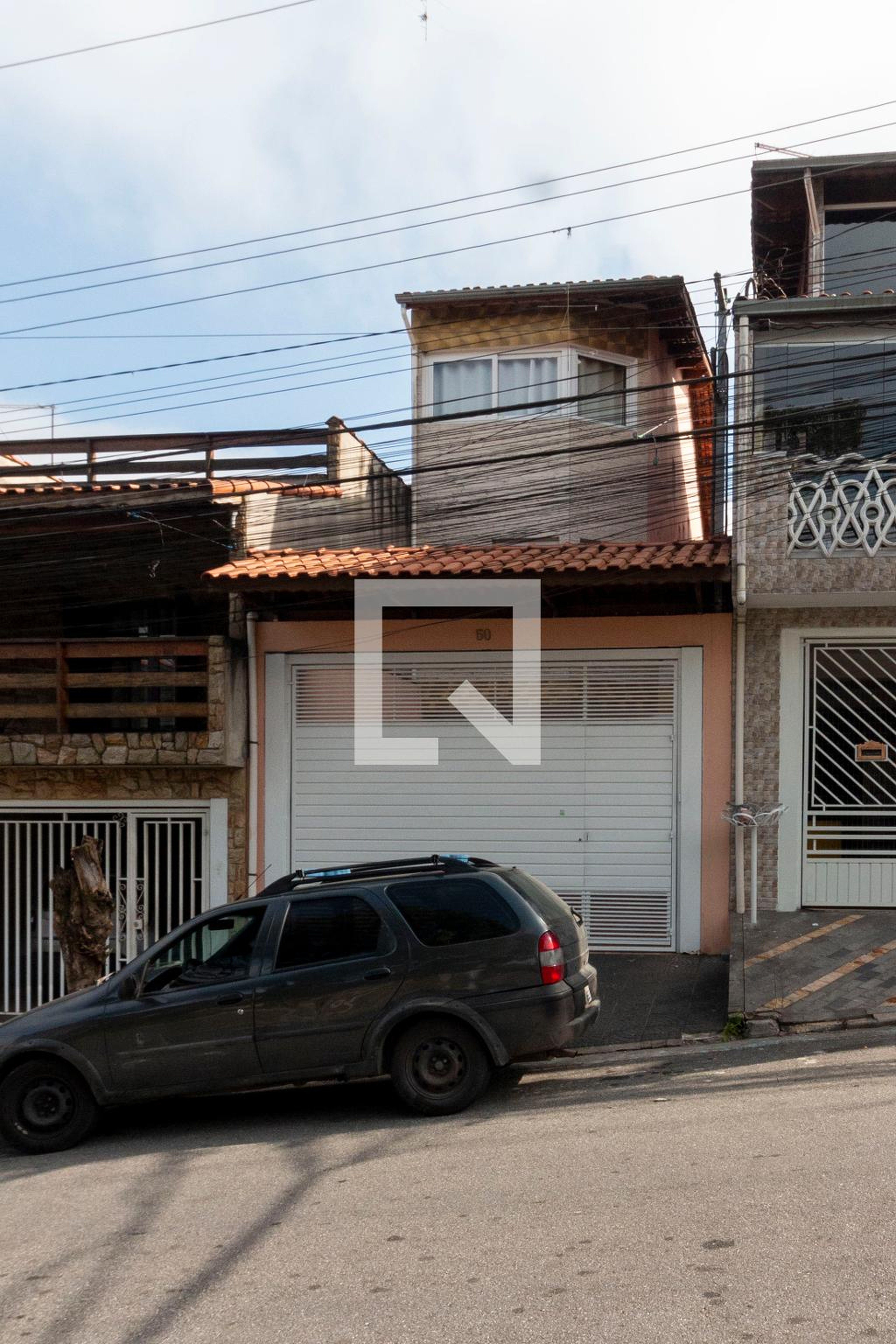 Fachada Condomínio em Rua Aldo Gianini, 50