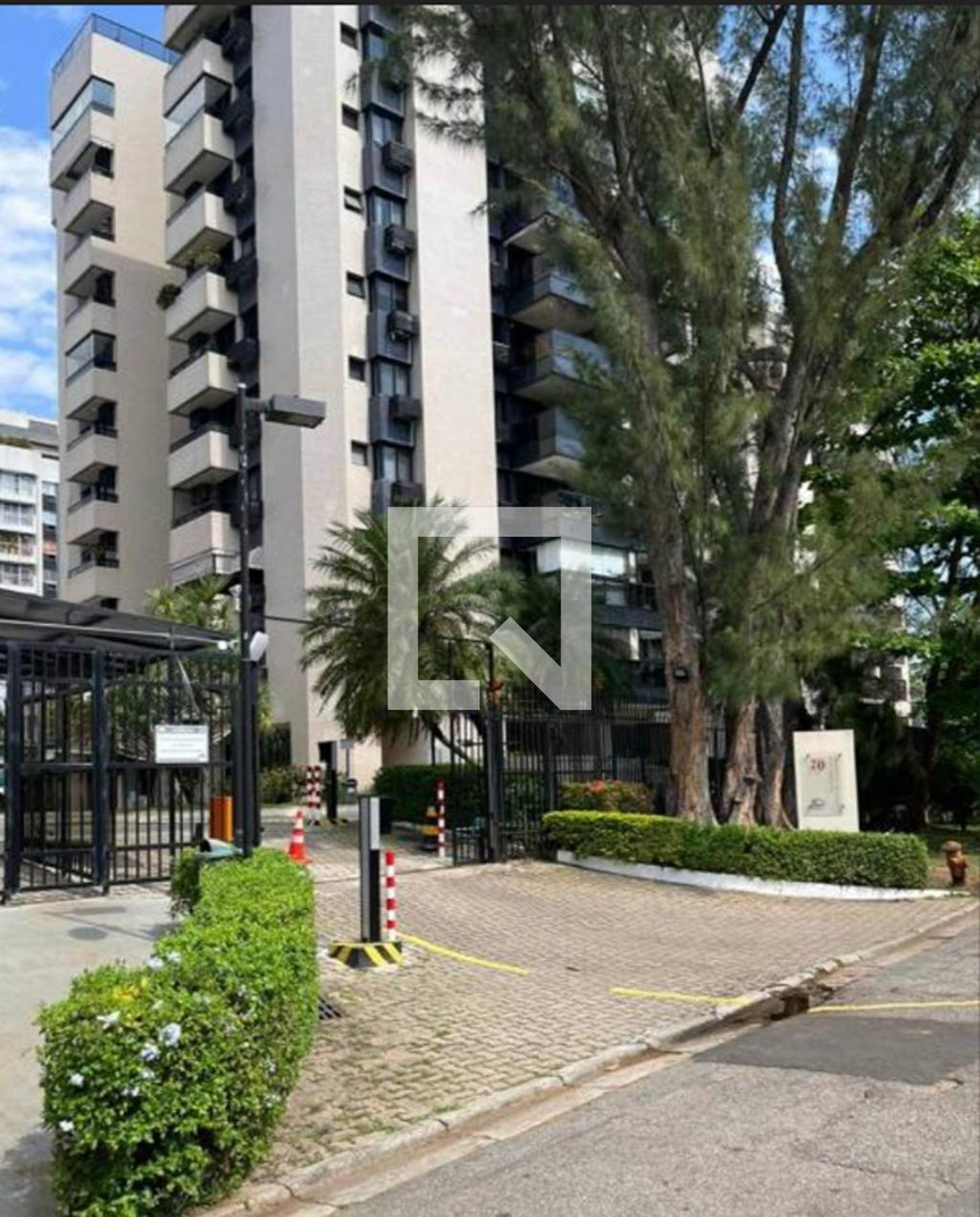 Fachada do Prédio Condomínio Santa Mônica