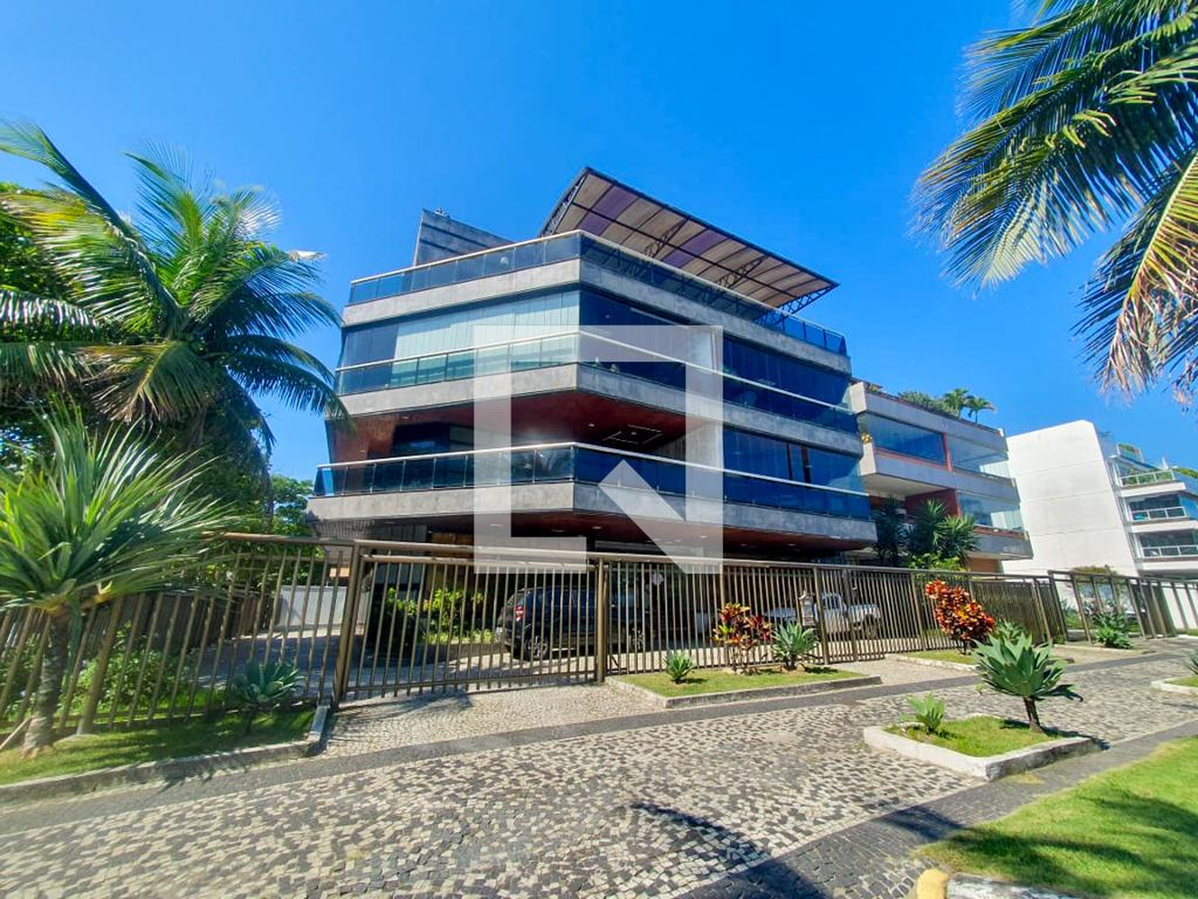 Fachada Condomínio Port Savant