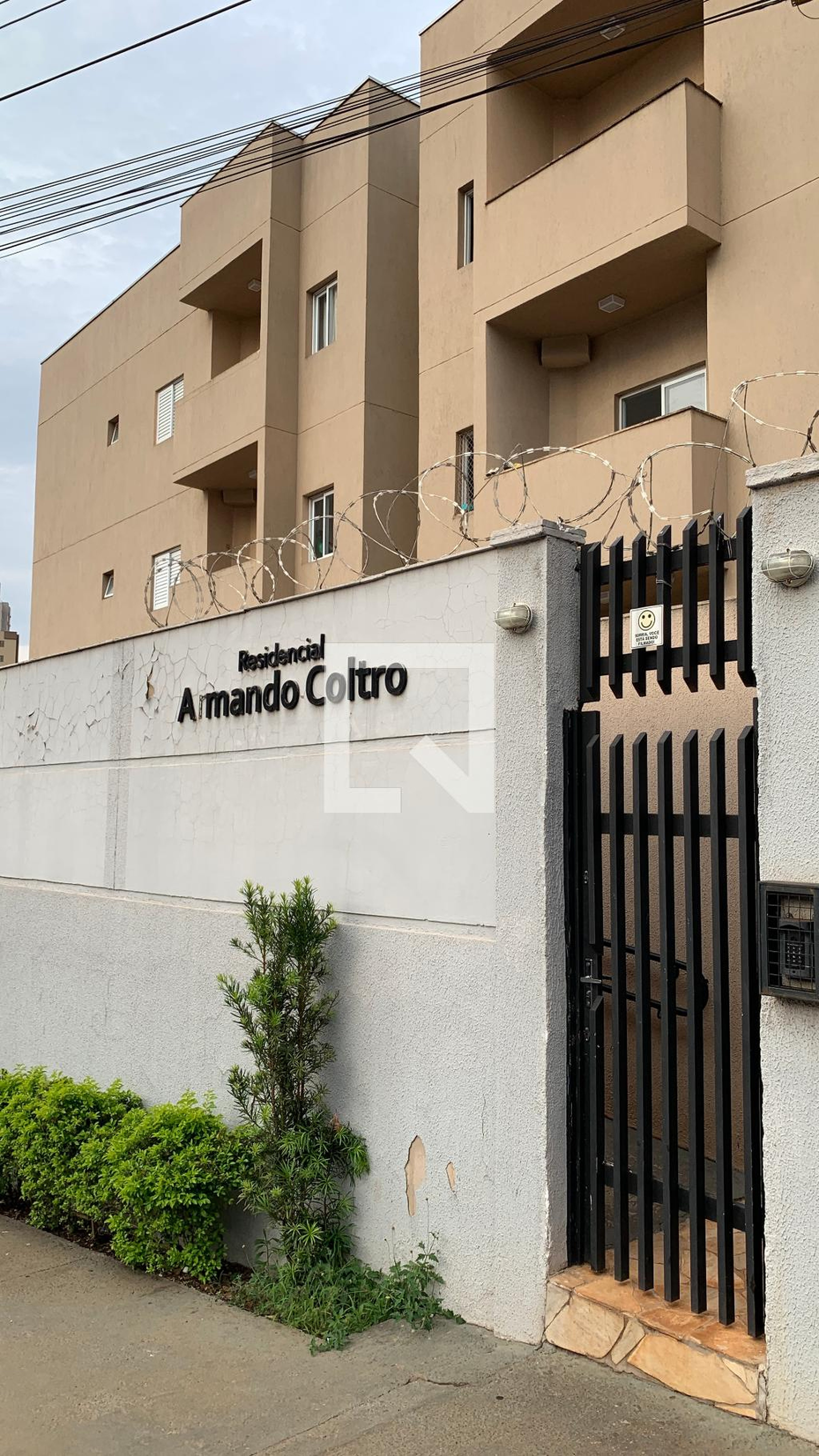 Fachada Residencial Armando Coltro