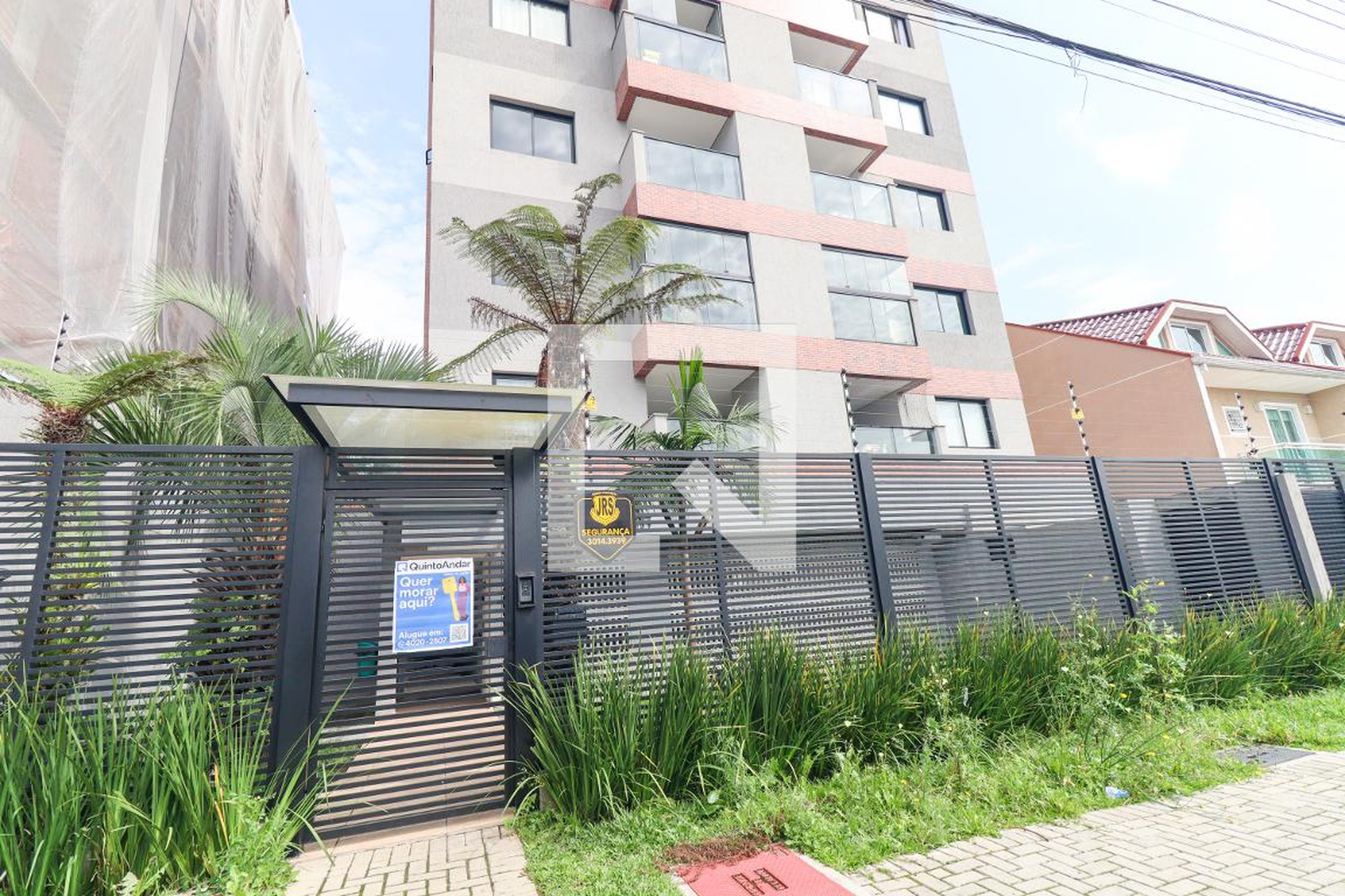 Fachada do Prédio Condomínio em Rua Dom João VI, 459