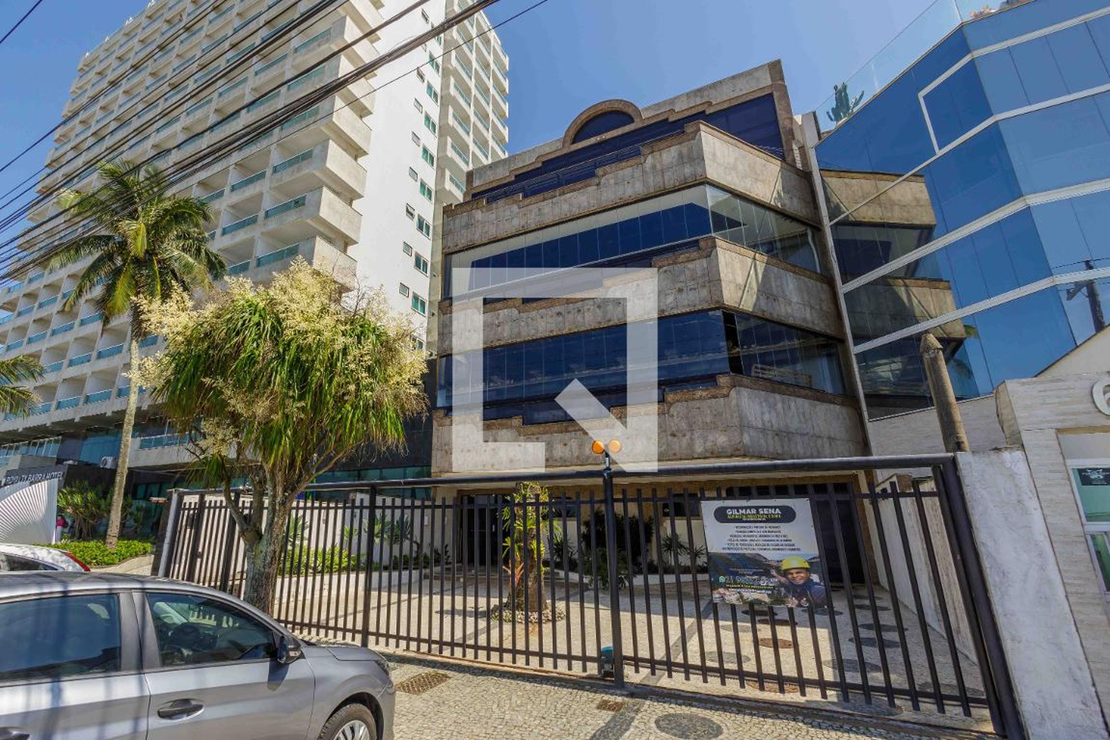 Fachada Condomínio em Avenida do Pepê, 660