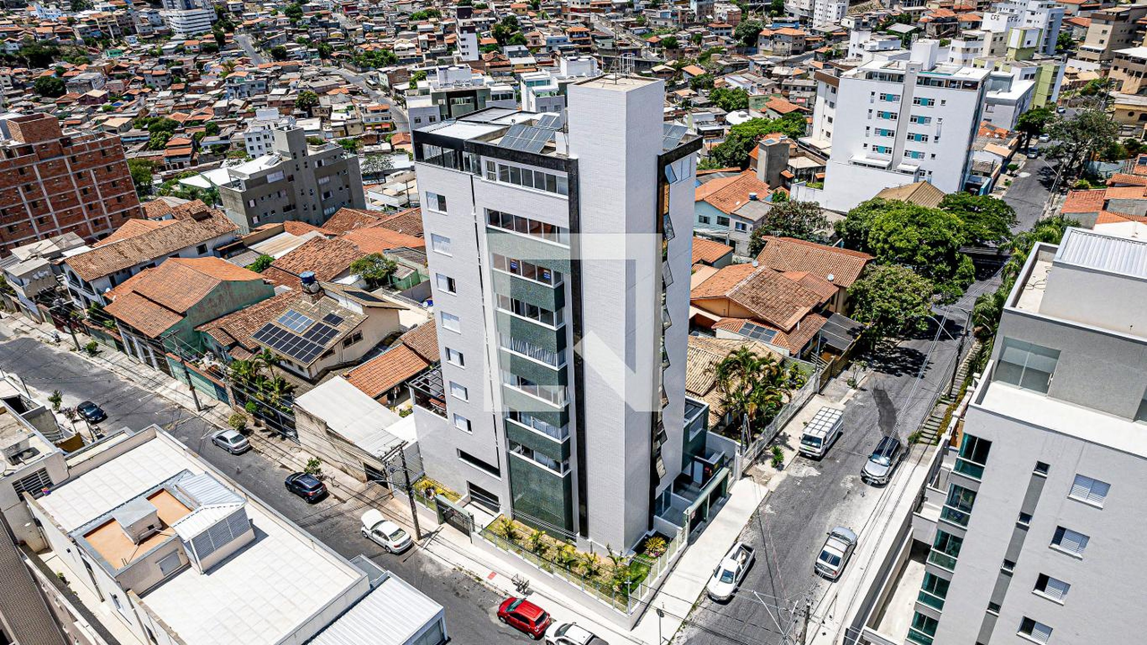 Fachada Condomínio em Rua Vênus, 321