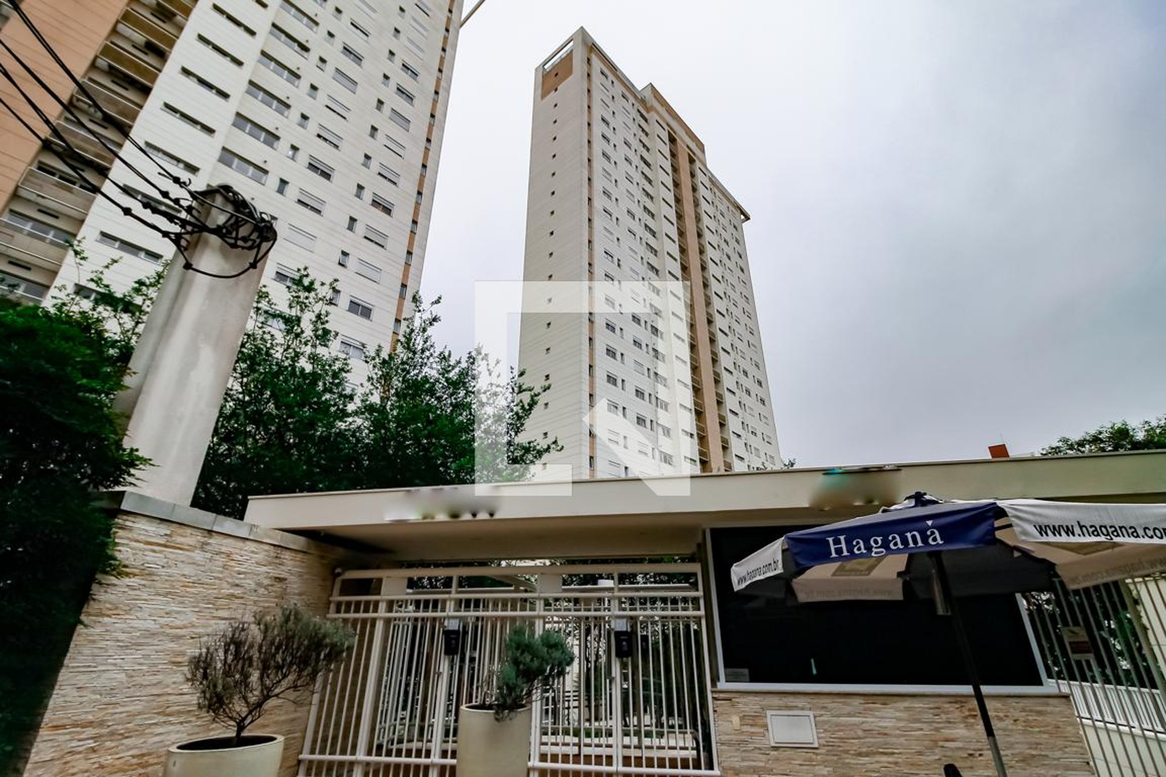 Fachada Condomínio em Rua Itapimirum, 376