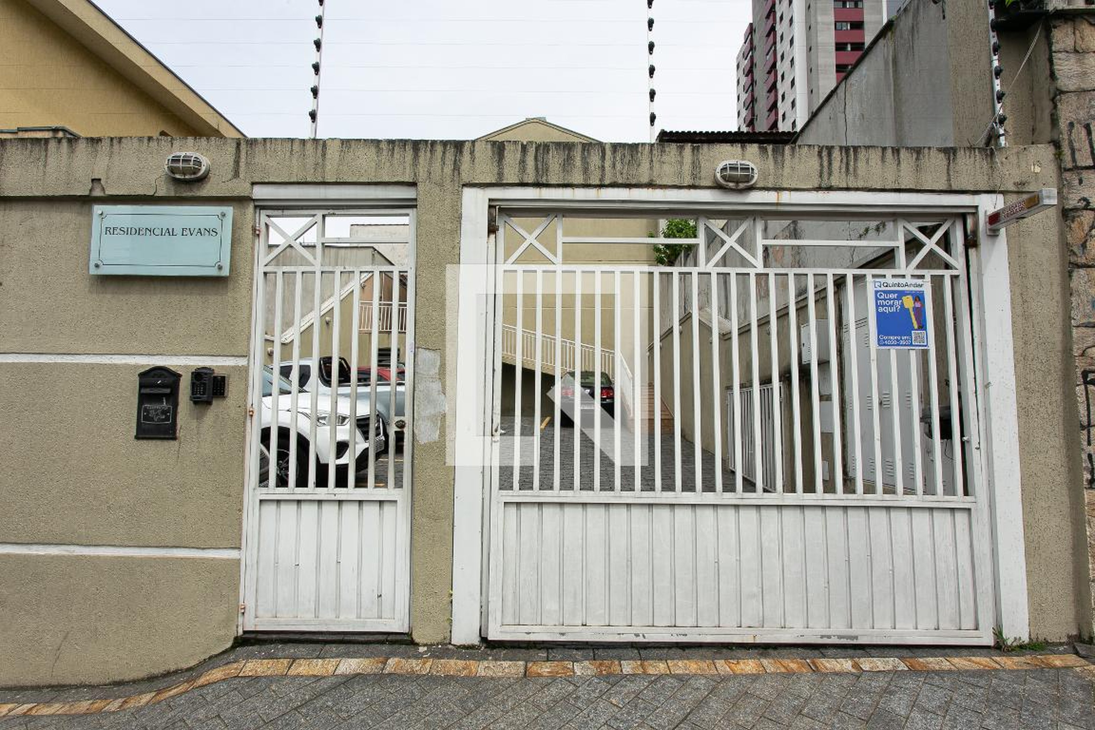 Fachada Residencial Evans