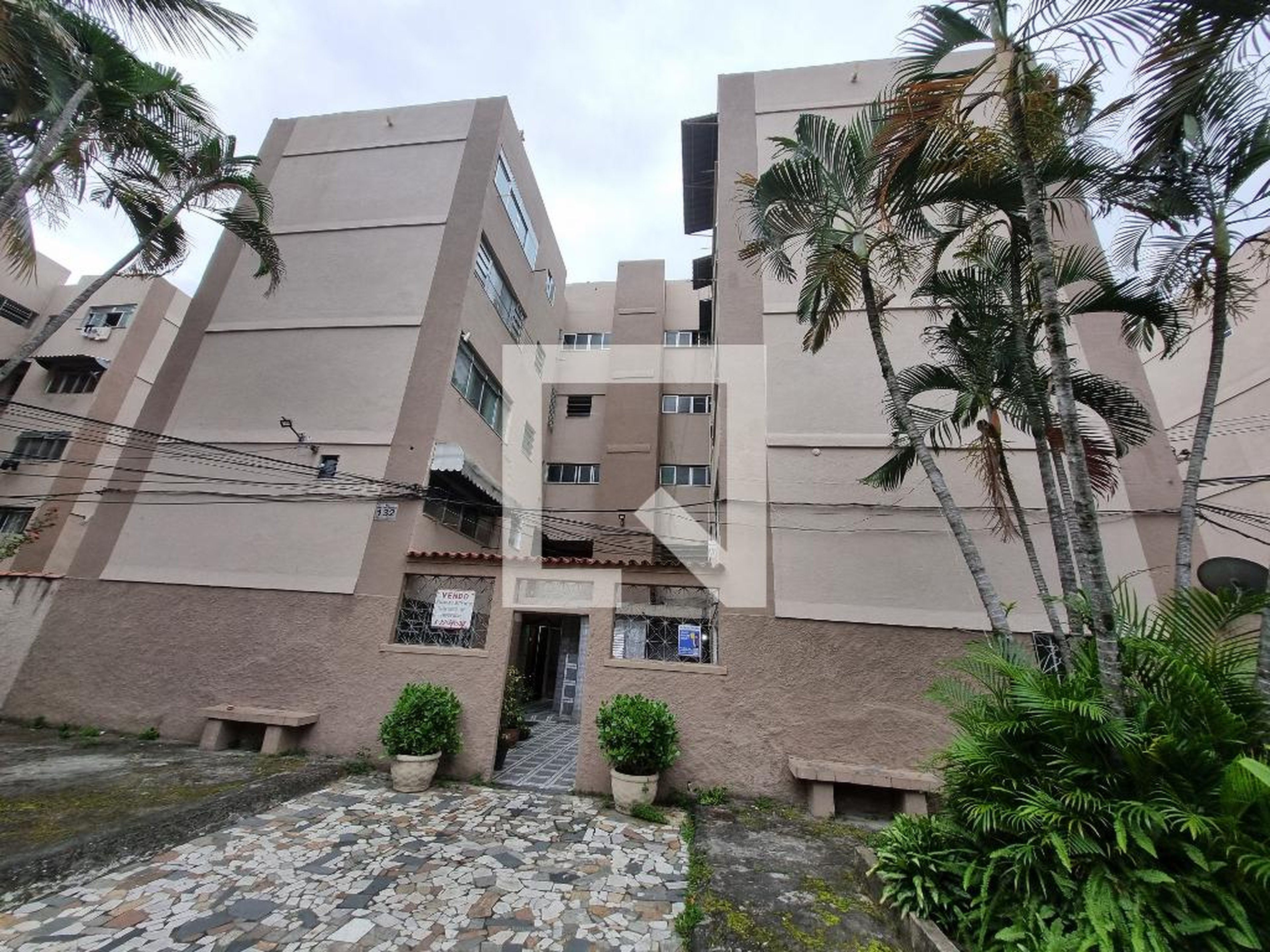 Fachada do Prédio Condomínio em Rua Omar José Monteiro, 132