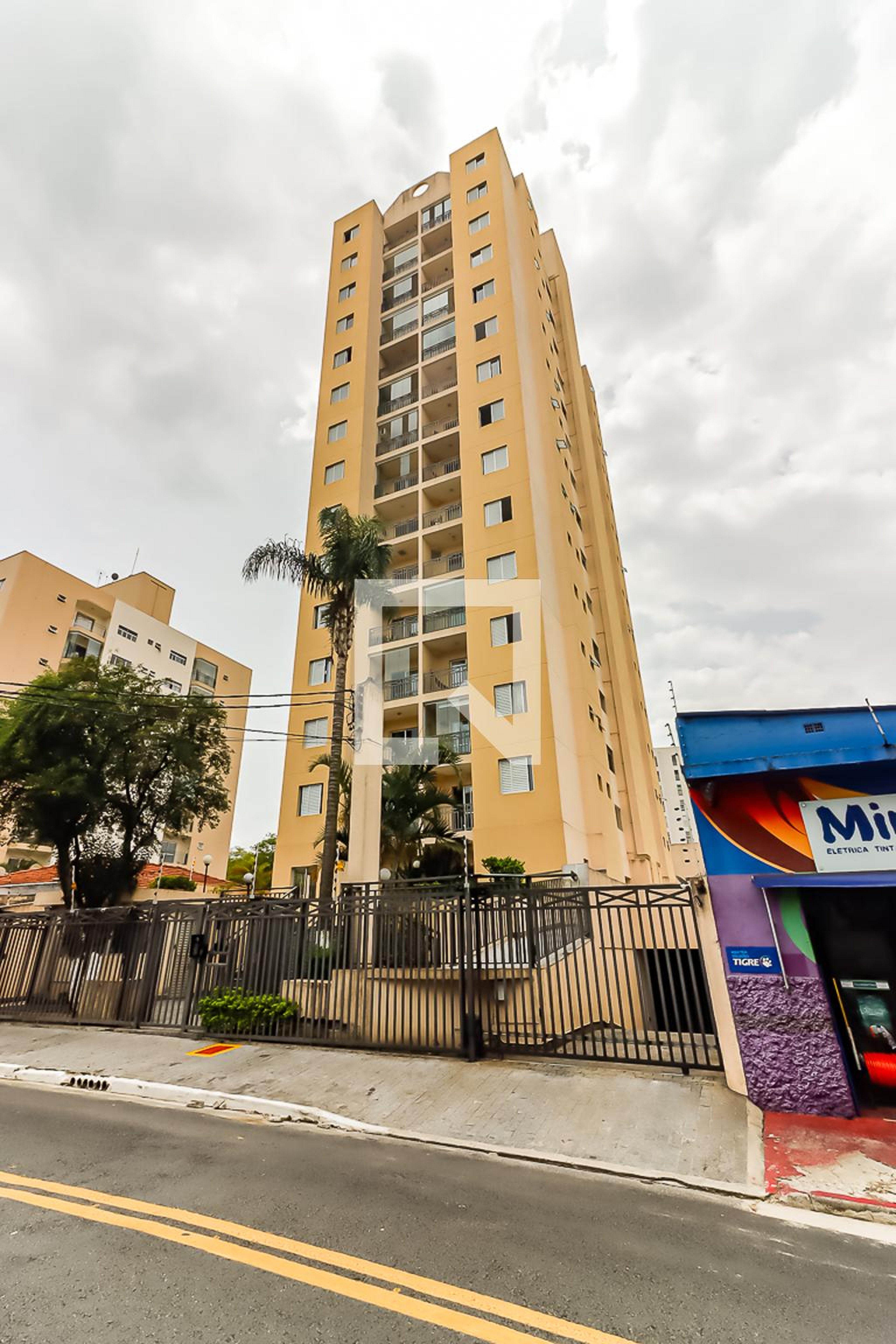 Fachada Condomínio Villa Nueva