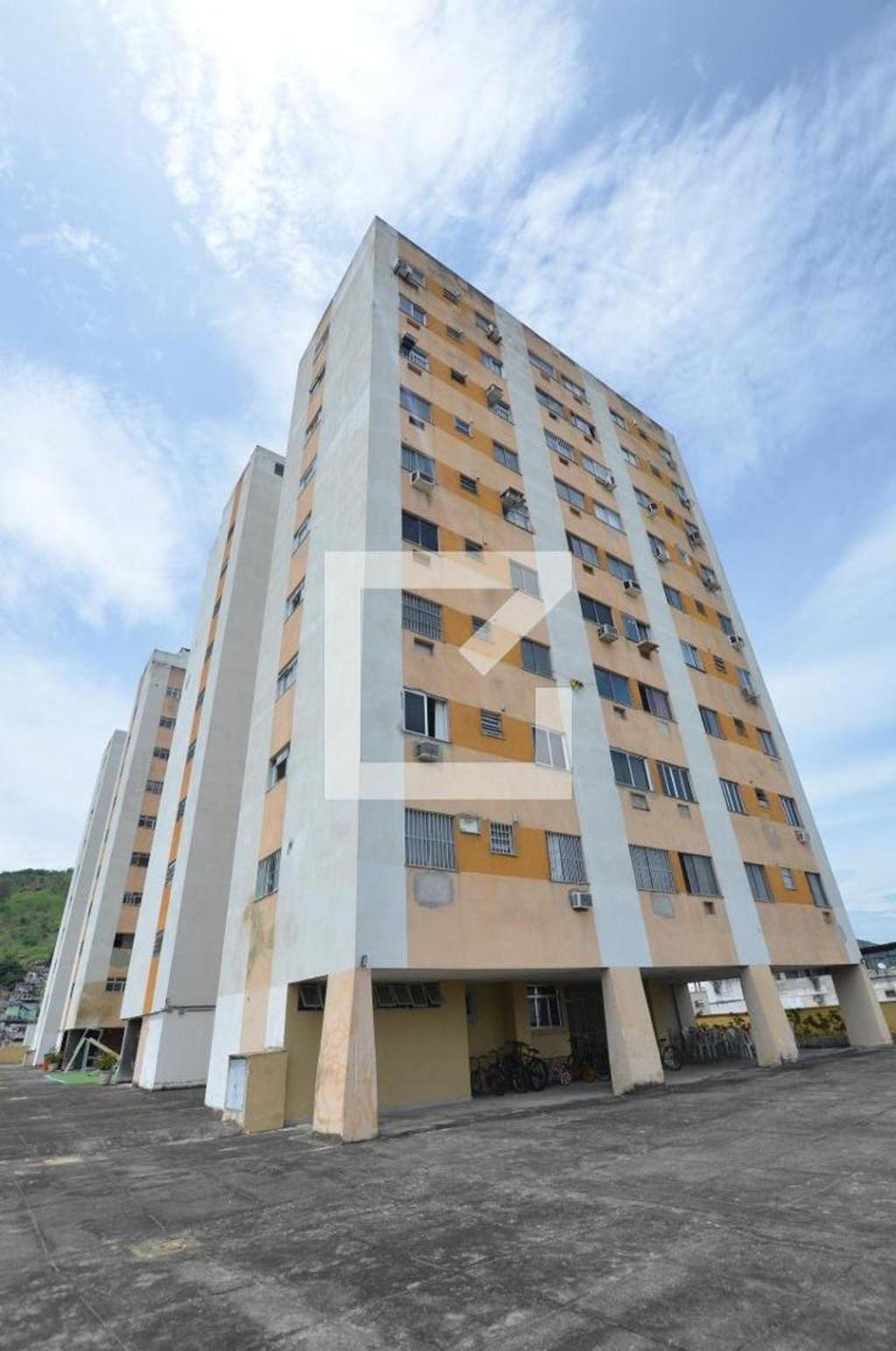 Fachada do Prédio Edifício S Argus e Aquilla