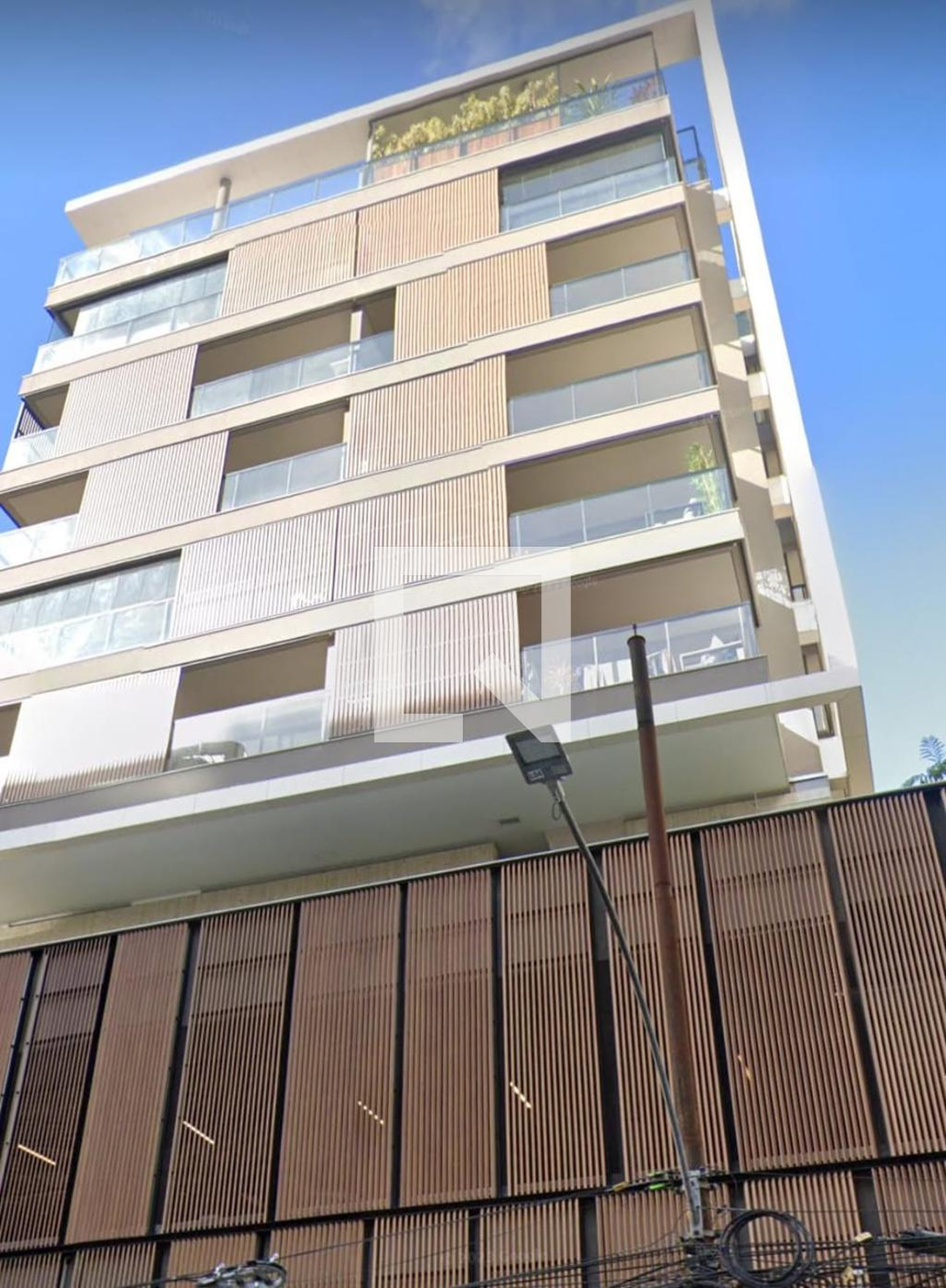 Fachada do Prédio Condomínio em Rua da Passagem, 149