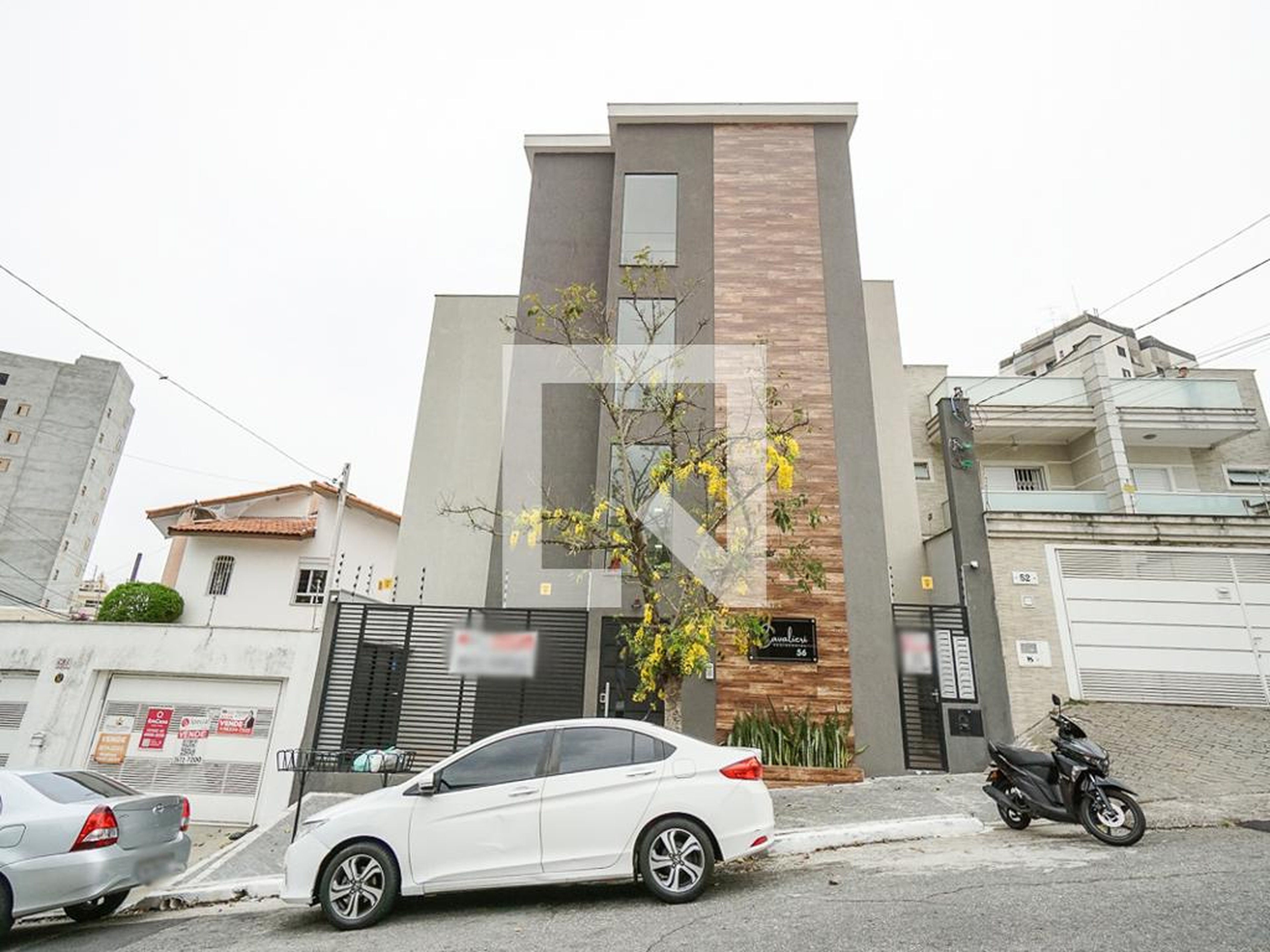 Fachada Condomínio em Rua Gelásio Pimenta, 56