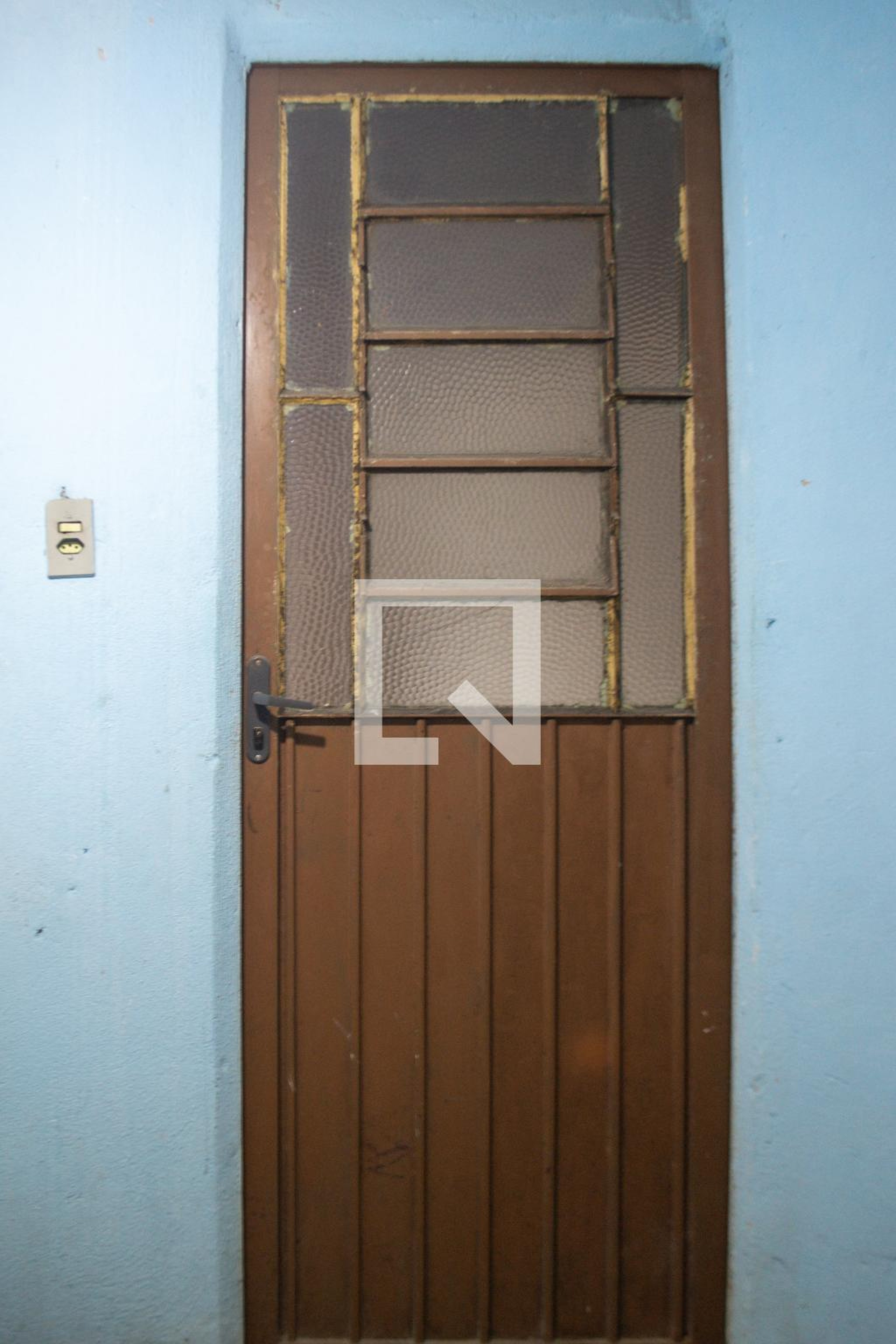 Fachada Condomínio em Rua Tenente Camargo, 27