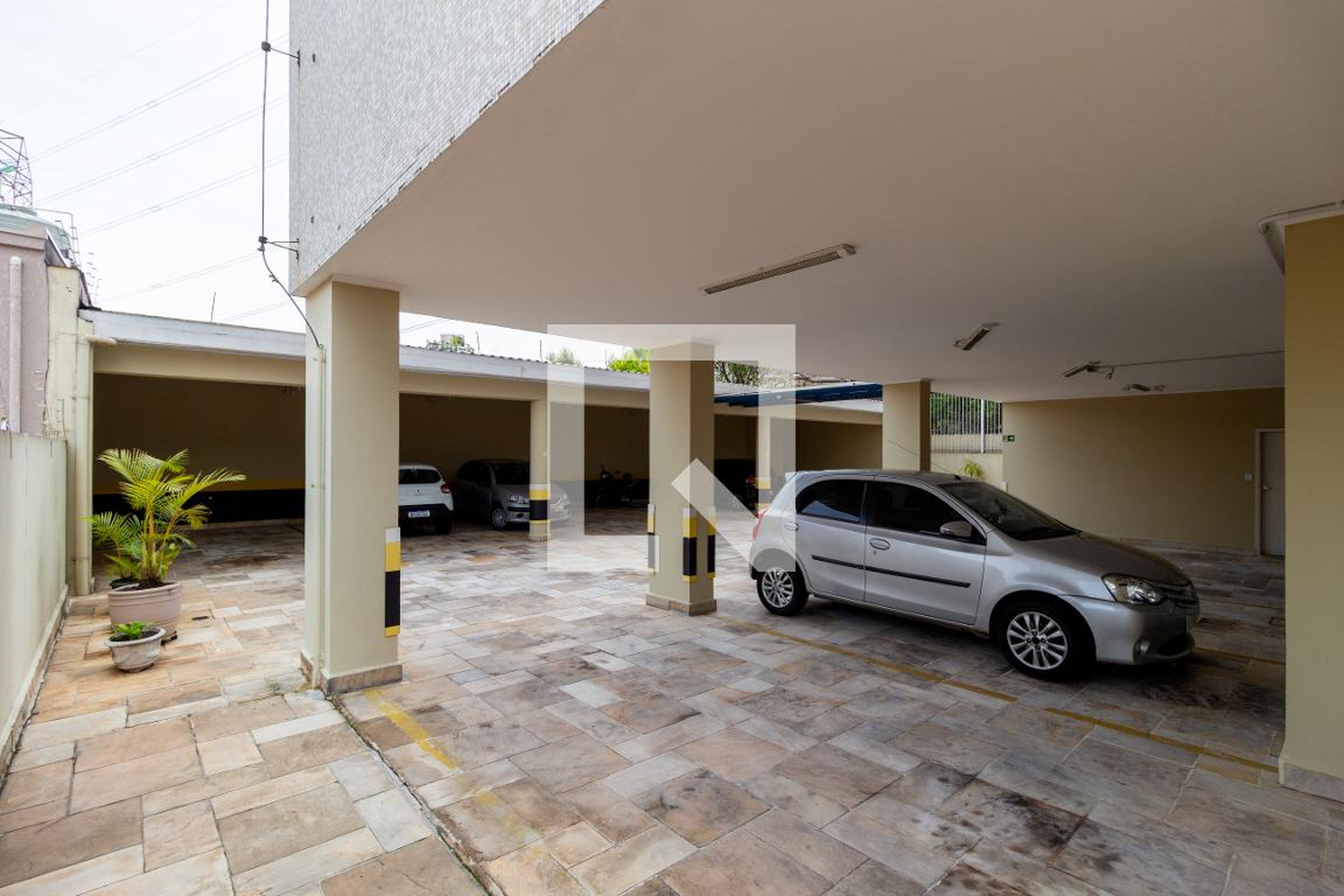 Estacionamento - Riviera