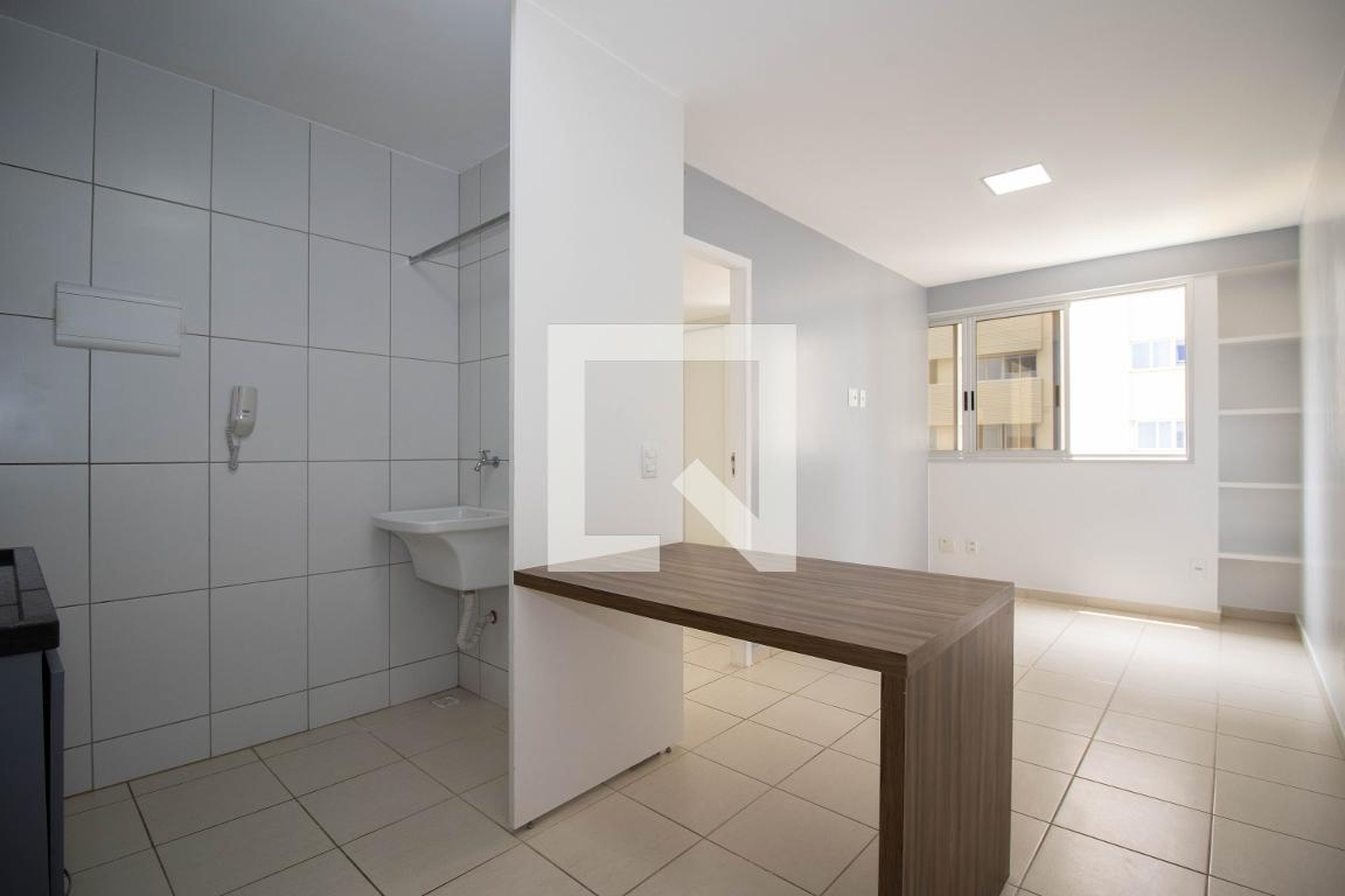 Hall - null