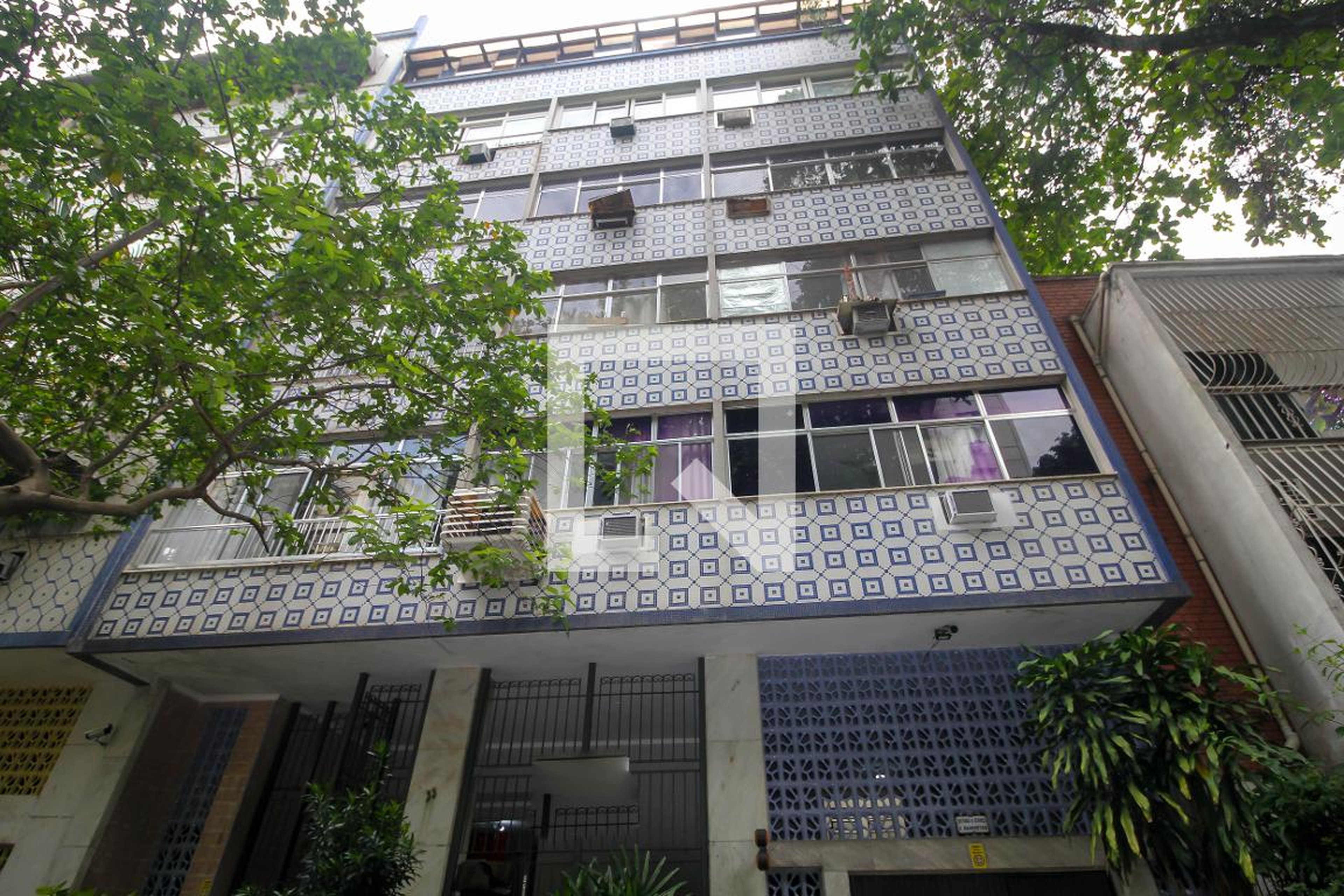 Fachada do Prédio Condomínio em Rua General Dionísio, 35