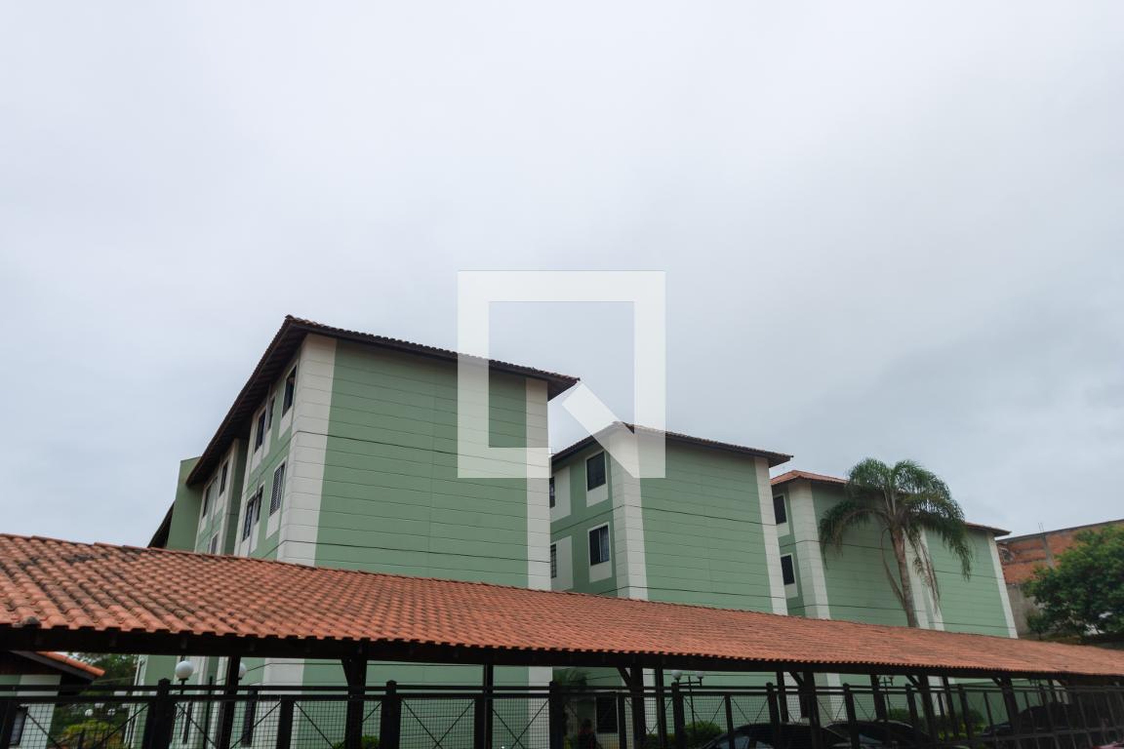 Fachada Condomínio em Rua Cordilheira dos Andes - Res. Serra do Sol, 160