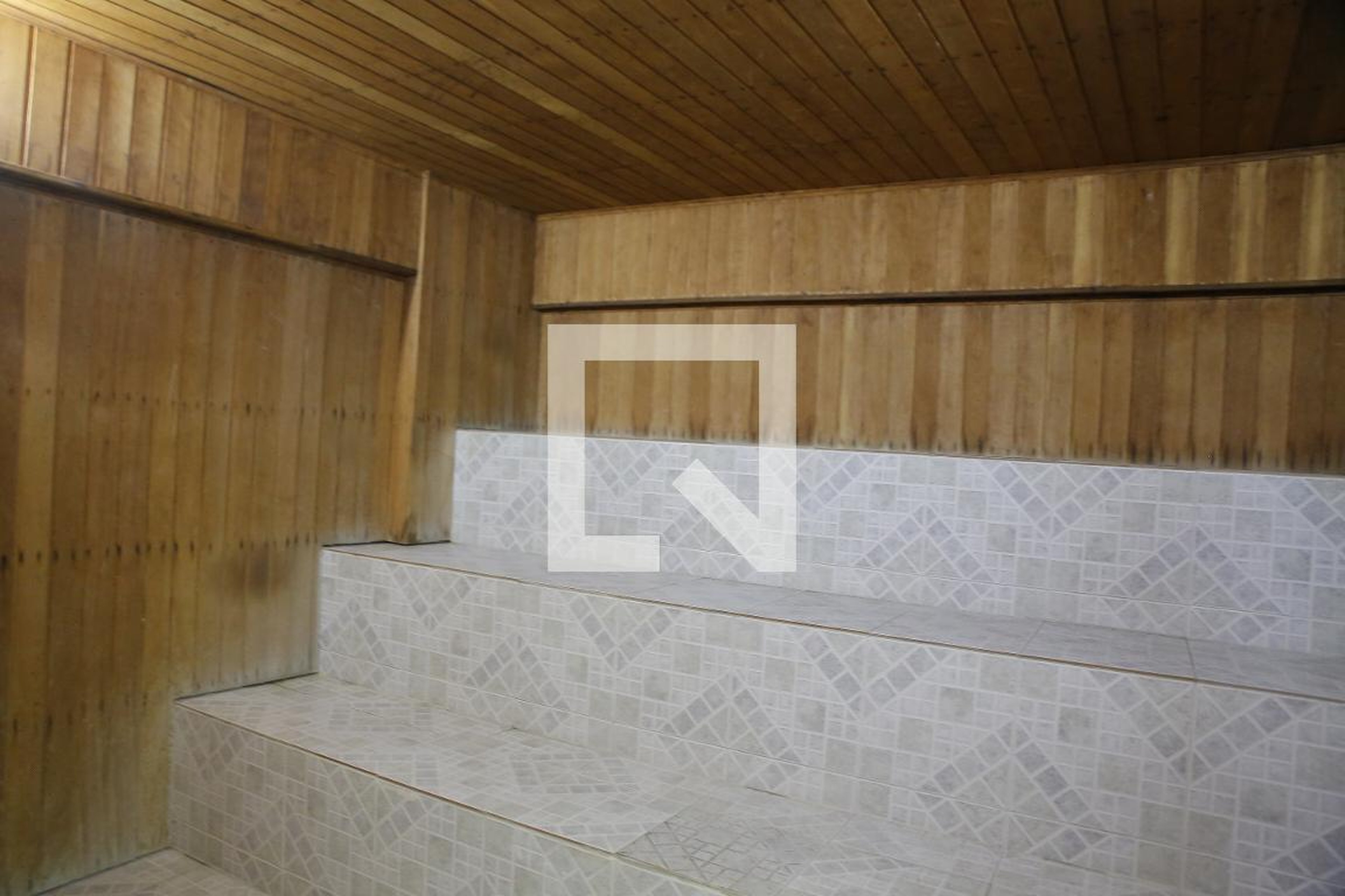 sauna - Cesar Augusto