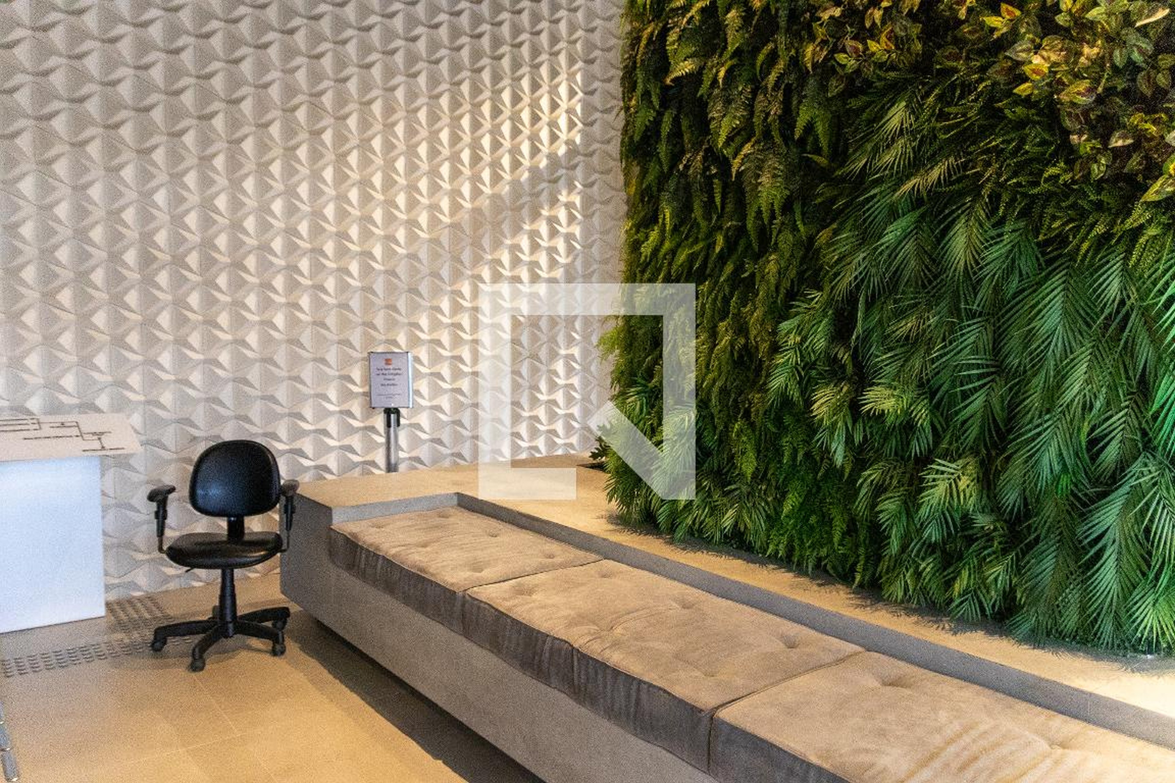 Hall de entrada Condomínio em Avenida dos Autonomistas, 309