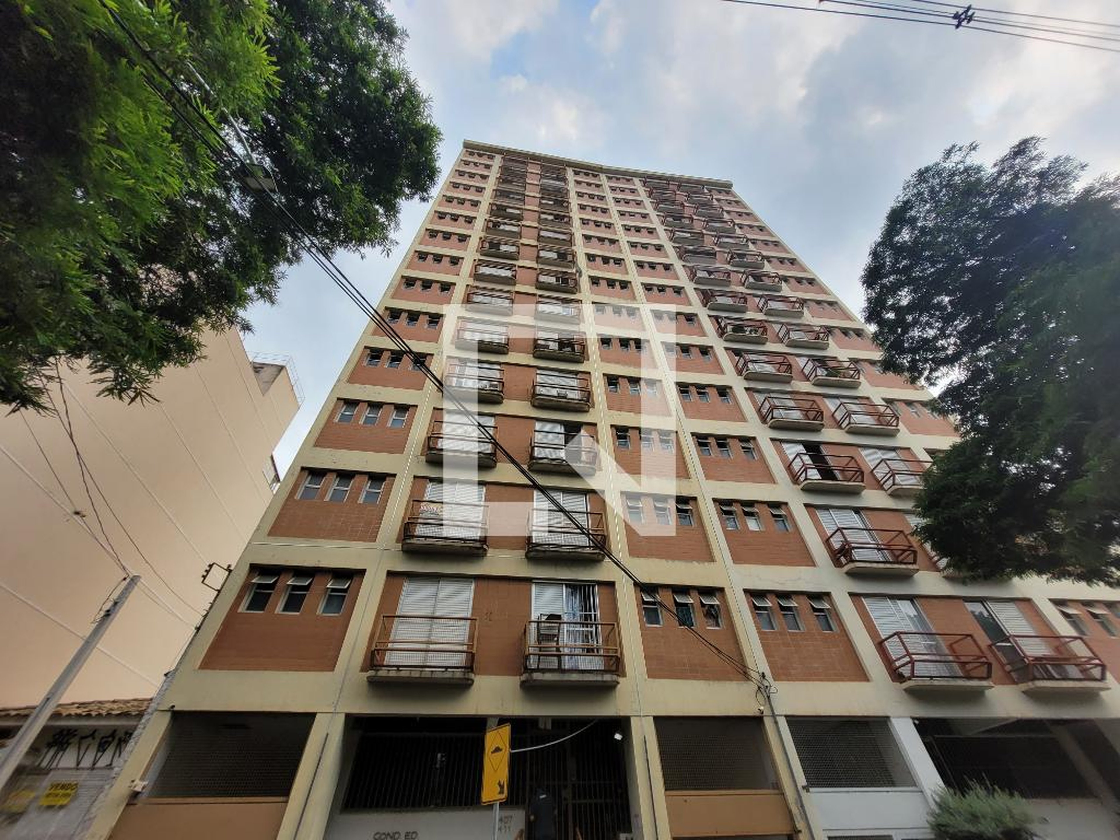 Fachada Condomínio em Rua Culto à Ciência, 411