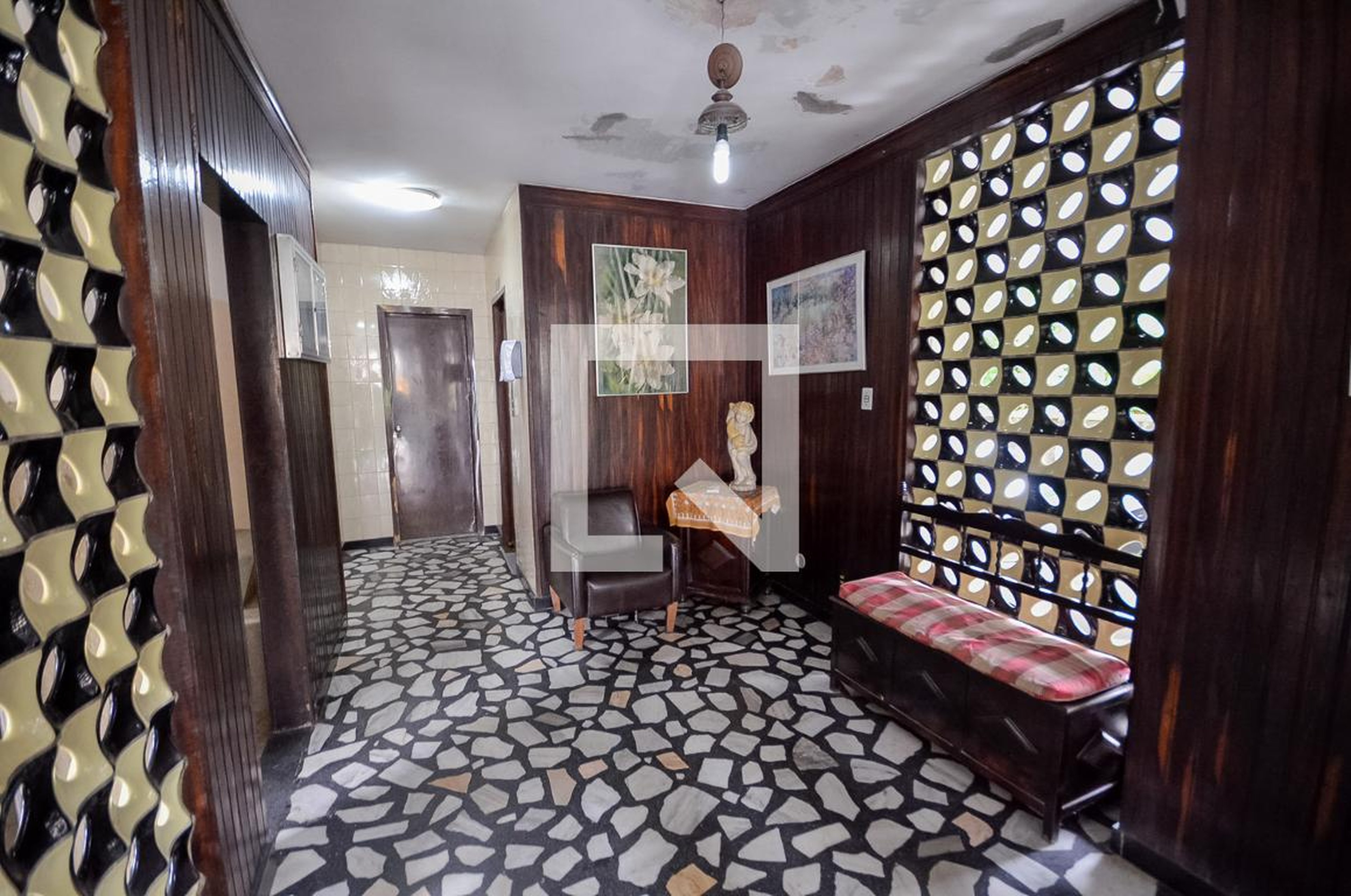 Hall - Edifício Conde da Estrela