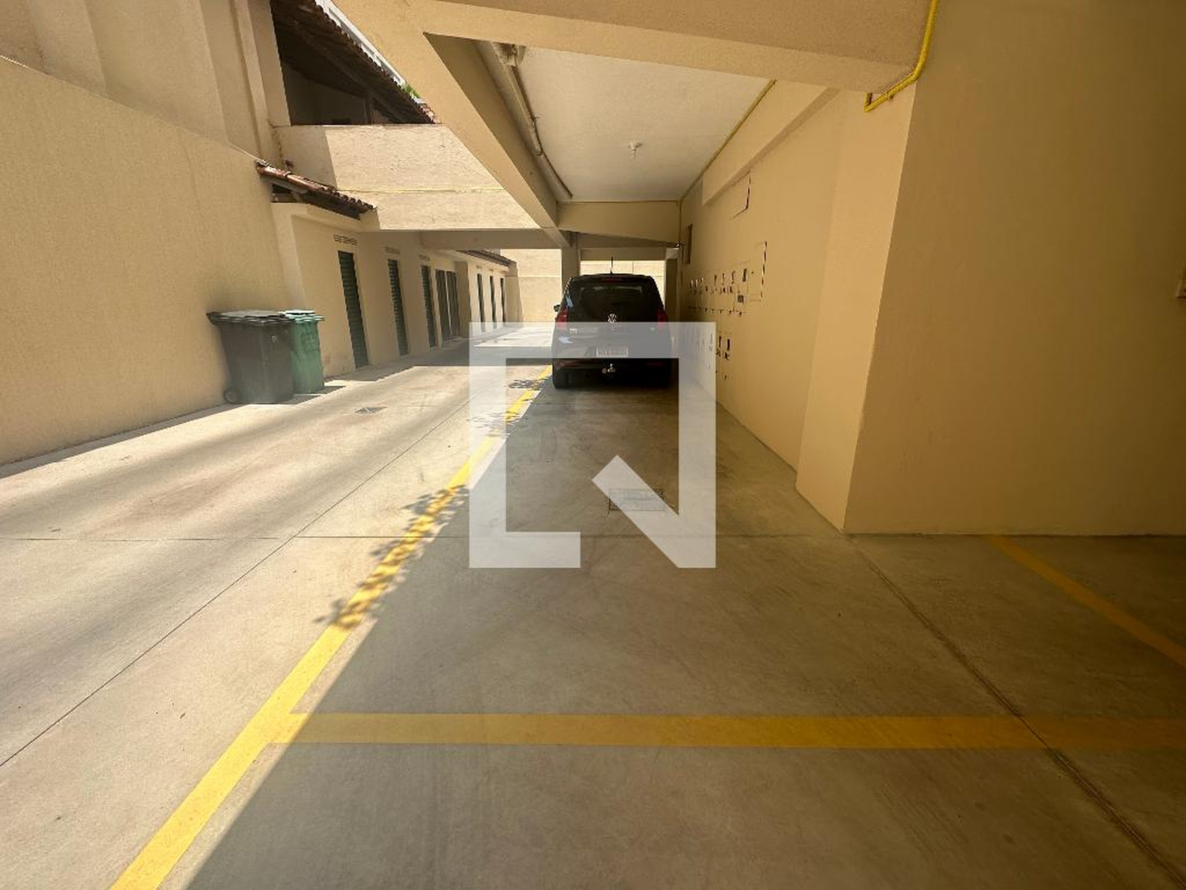 Área Externa Condomínio em Rua Teixeira de Freitas, 593